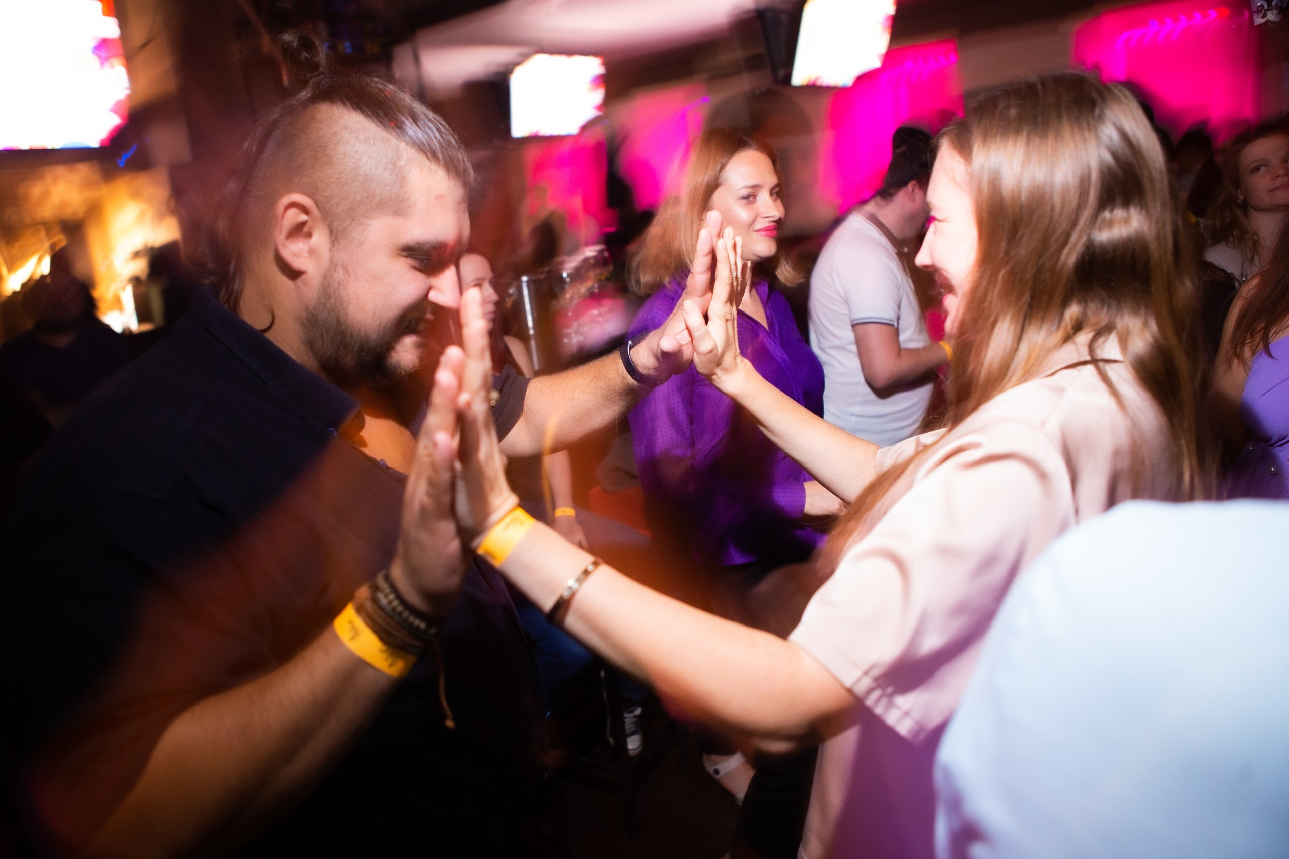 Лето, гуд бай! Клубная вечеринка | 25.08.23. Галерея Фантим