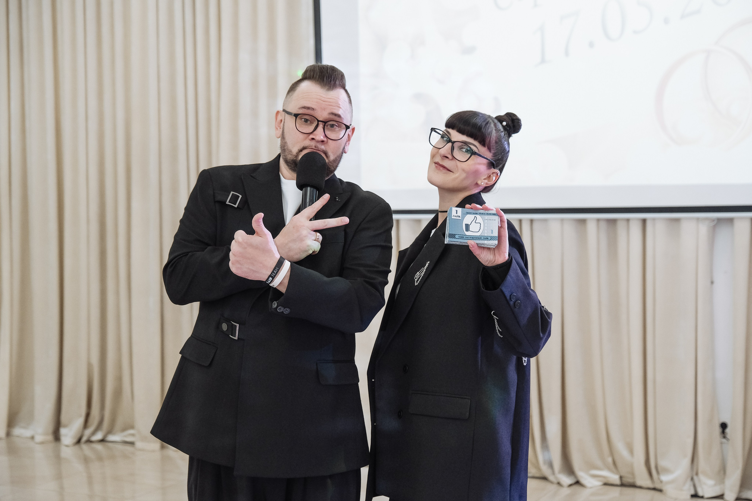 Сергей и Евгения_свадебная фотосессия в Версале. Свадебный фотограф в Челябинске Сырчикова Наталья