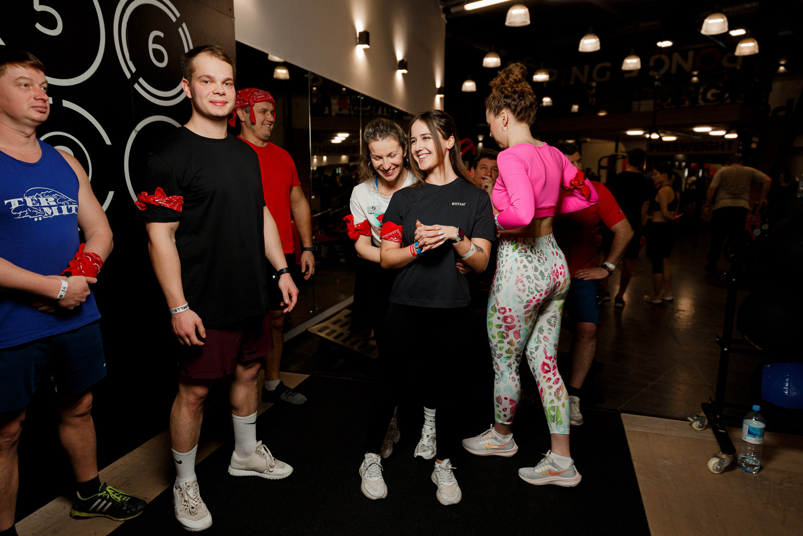 6 ЛЕТ Loft Fitness. Свадебный и репортажный фотограф в Ярославле Евгений Шовдин