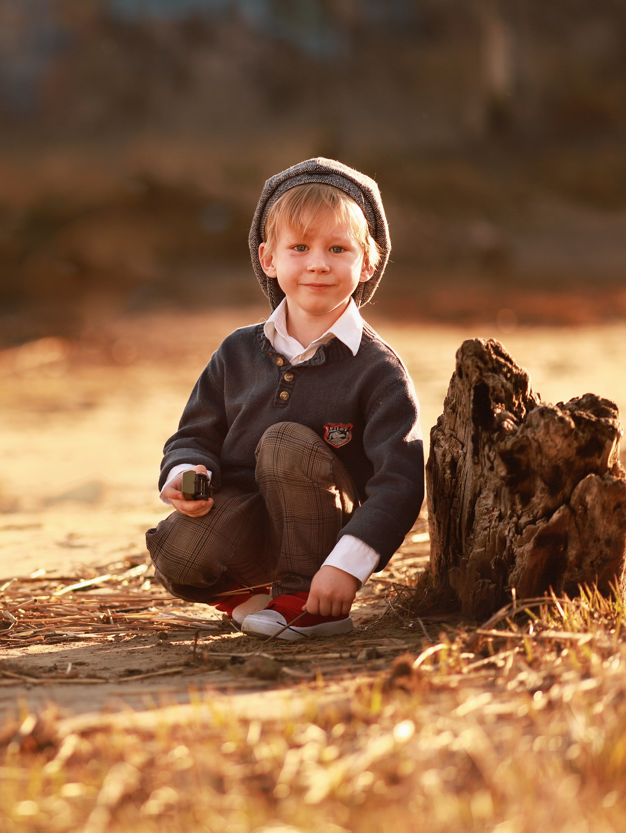 Мальчишки ранней весной у белого моря. Ольга Смирнова юрист, фотограф