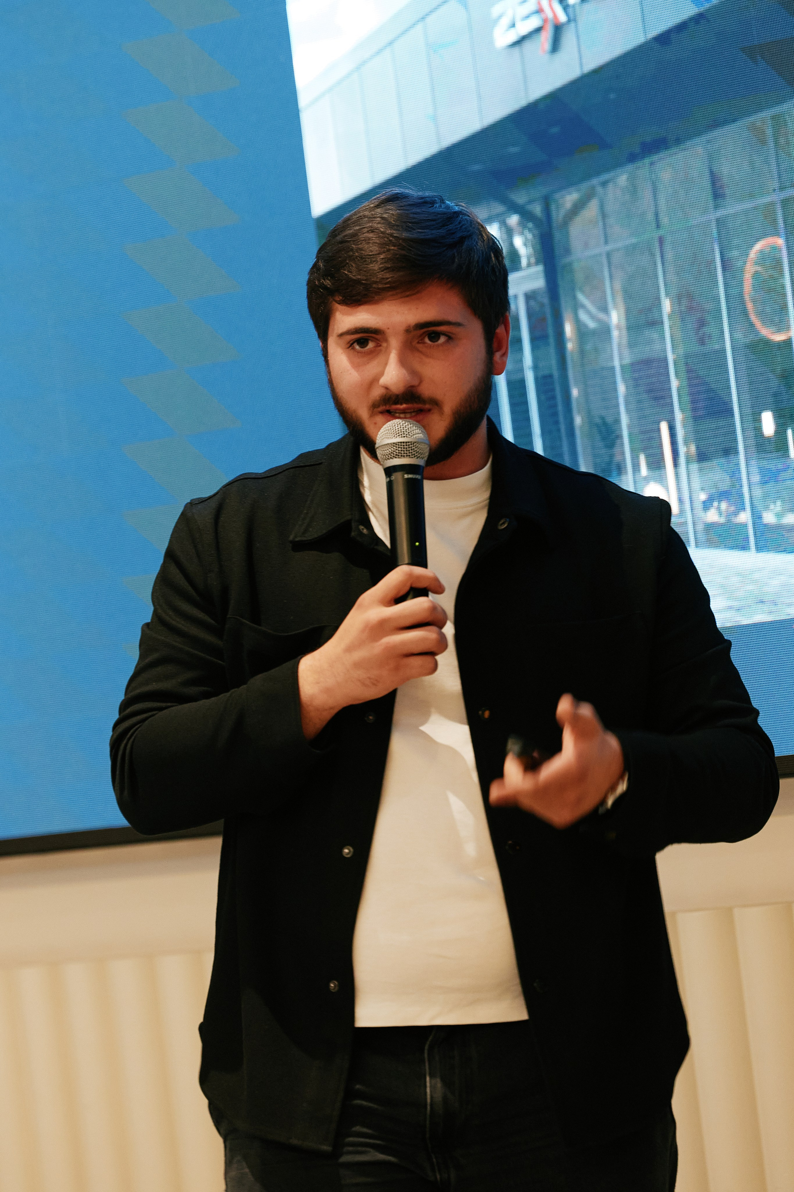 Современная женщина в Hilton 26.10. Свадебный репортажный фотограф краснодар максим дремов дрёмов фотосессия студия цена