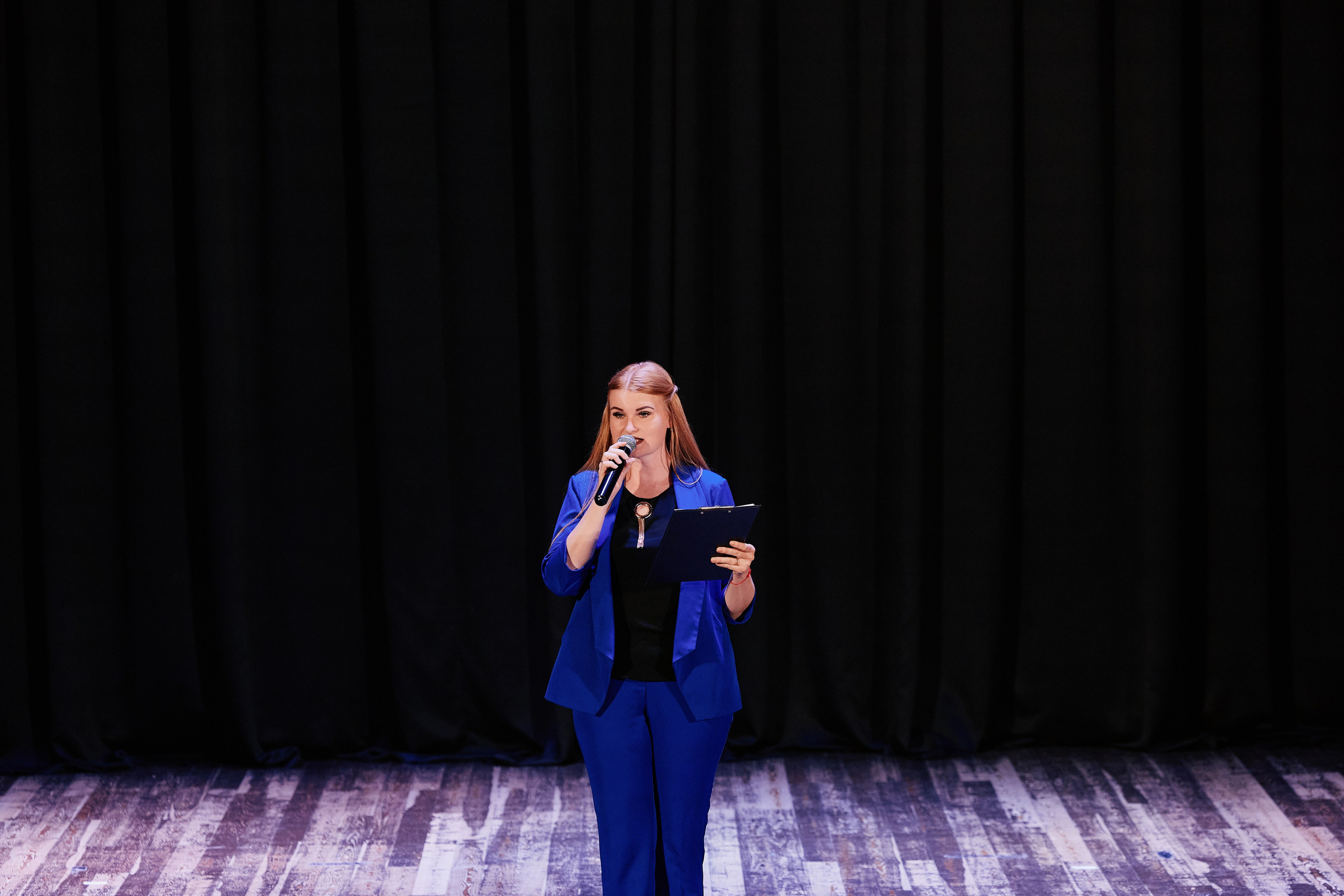 Концерт танцевальной студии Фиеста 08.06. Свадебный репортажный фотограф краснодар максим дремов дрёмов фотосессия студия цена