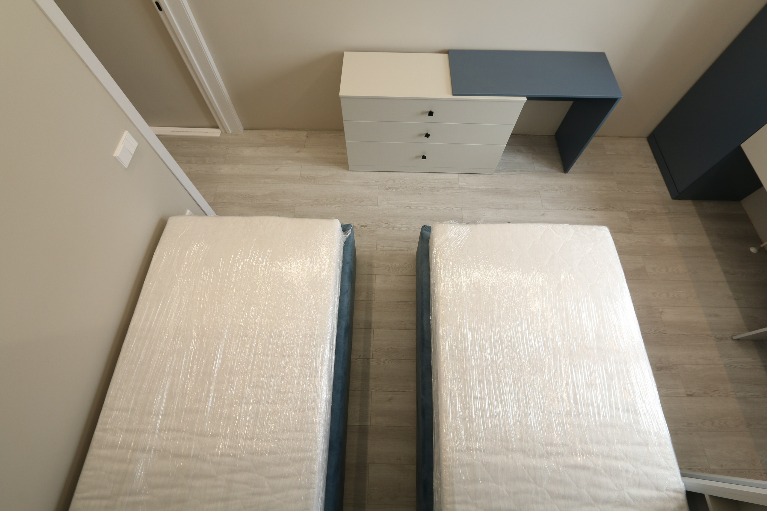 Ул. Гурьевская улица, 177/1. Мебельное ателье РАУМАН