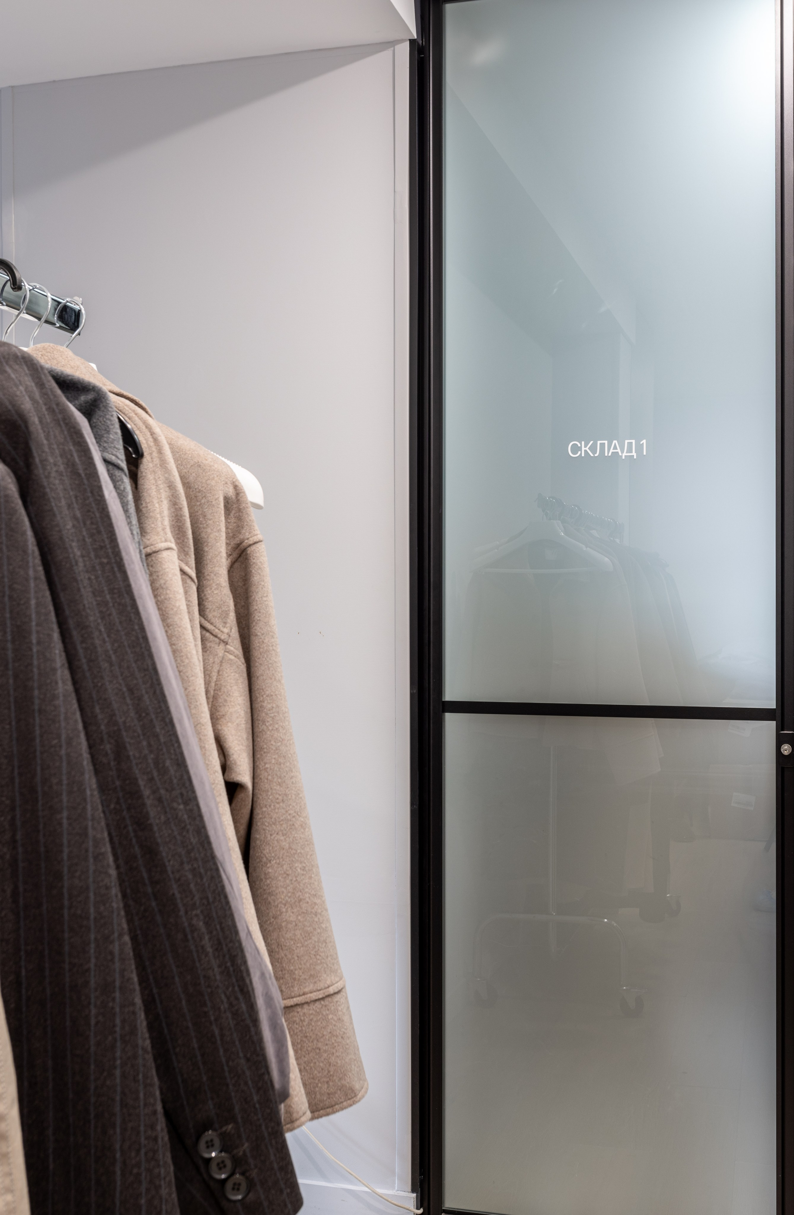 Шоурум магазина одежды WEME (136 м²). Елена Жукова. Архитектура, дизайн и ремонт