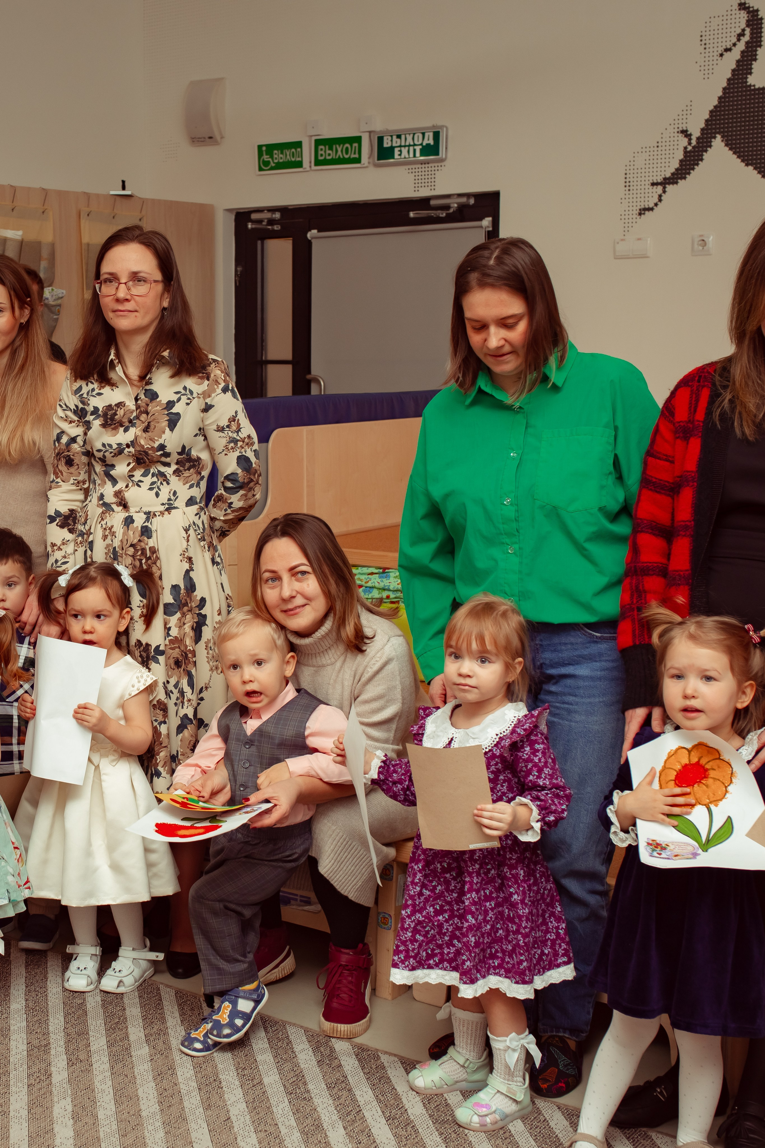Праздник весны в детском саду. Семейный и детский фотограф в Москве Дорогова Екатерина