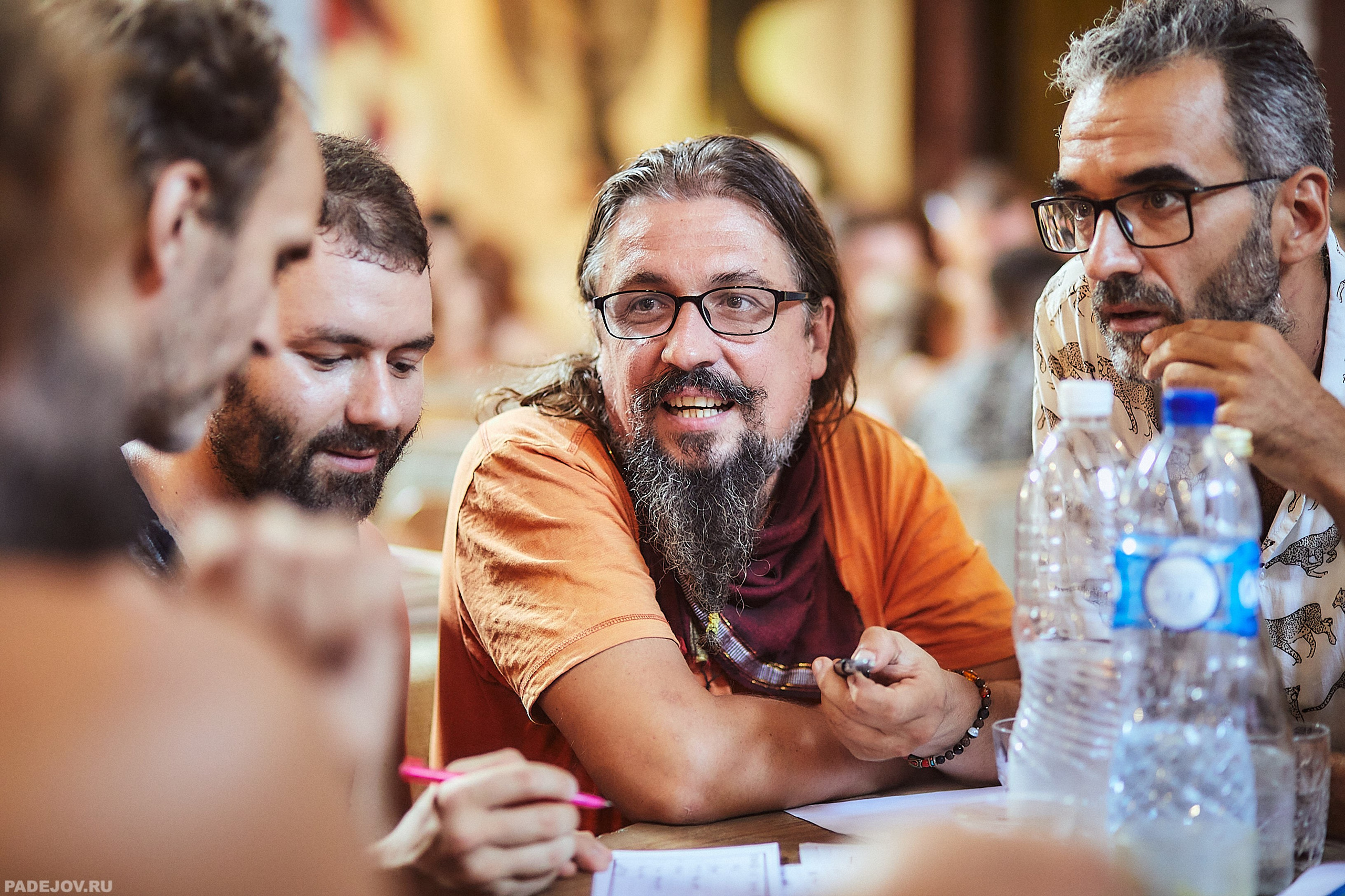 Репортажная съемка корпоративных торжеств | Сохраним ключевые моменты вашего мероприятия