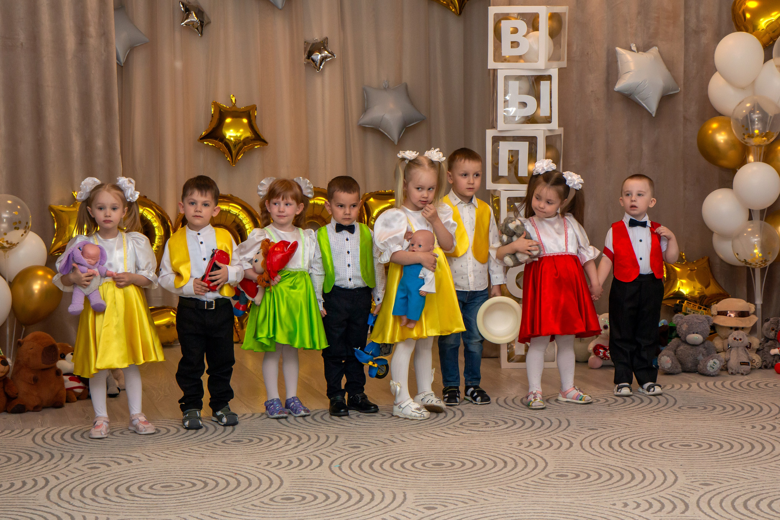 Впускной вечер в ДС «Солнышко» — 2025 г. Фотограф в Шелехове, лучшие выпускные альбомы в Шелехове