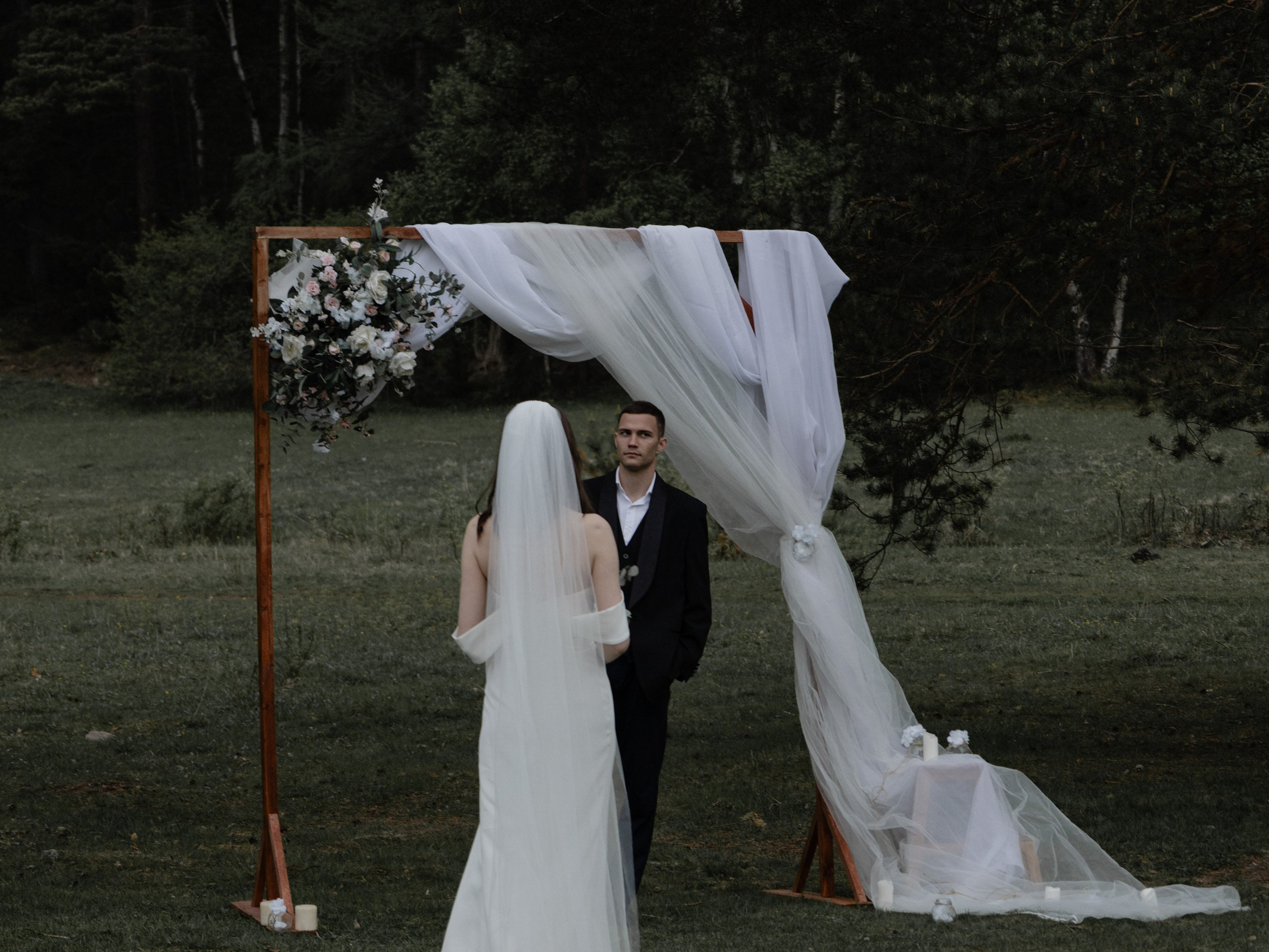 Выездная регистрация Иркутск. Свадебный Фотограф в Иркутске Екатерина Елисеева