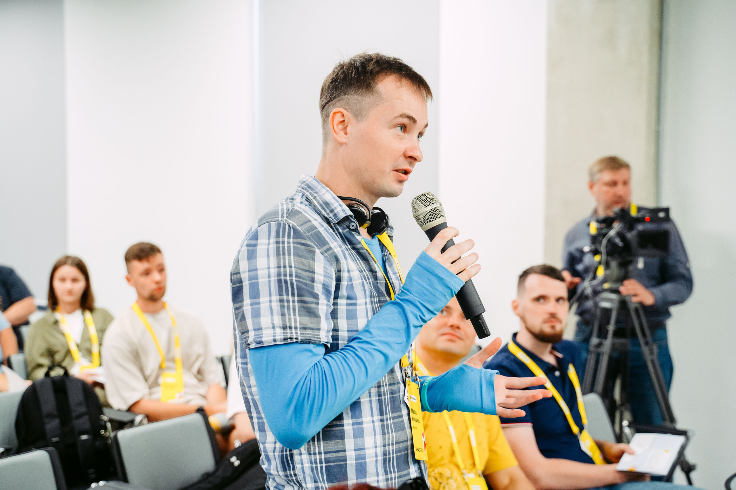 Тинькофф. ИТ-фест / 2023. Саша Копылов, фотограф в Казани