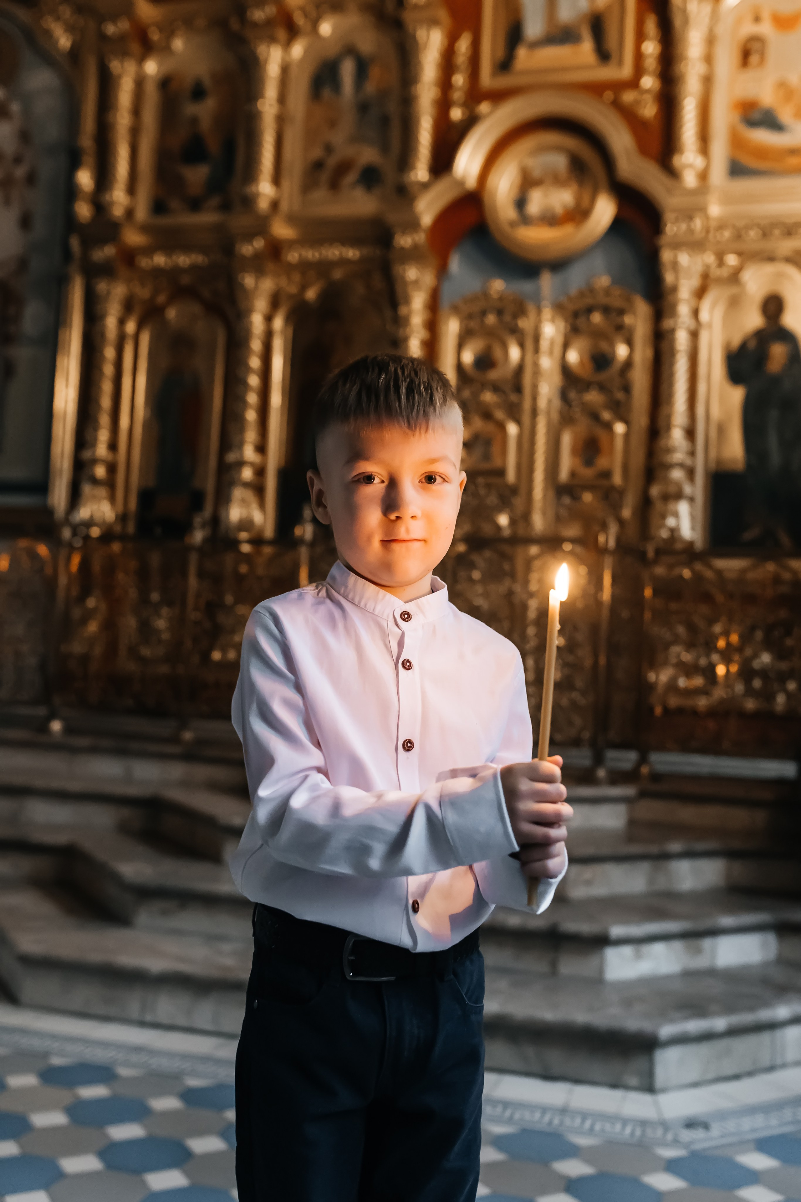 Крещение Гордея и Степана в Храме  Успения Пресвятой Богородицы в Троице-Лыково. Фотограф на крещение и венчание Москва  Надежда Баланина