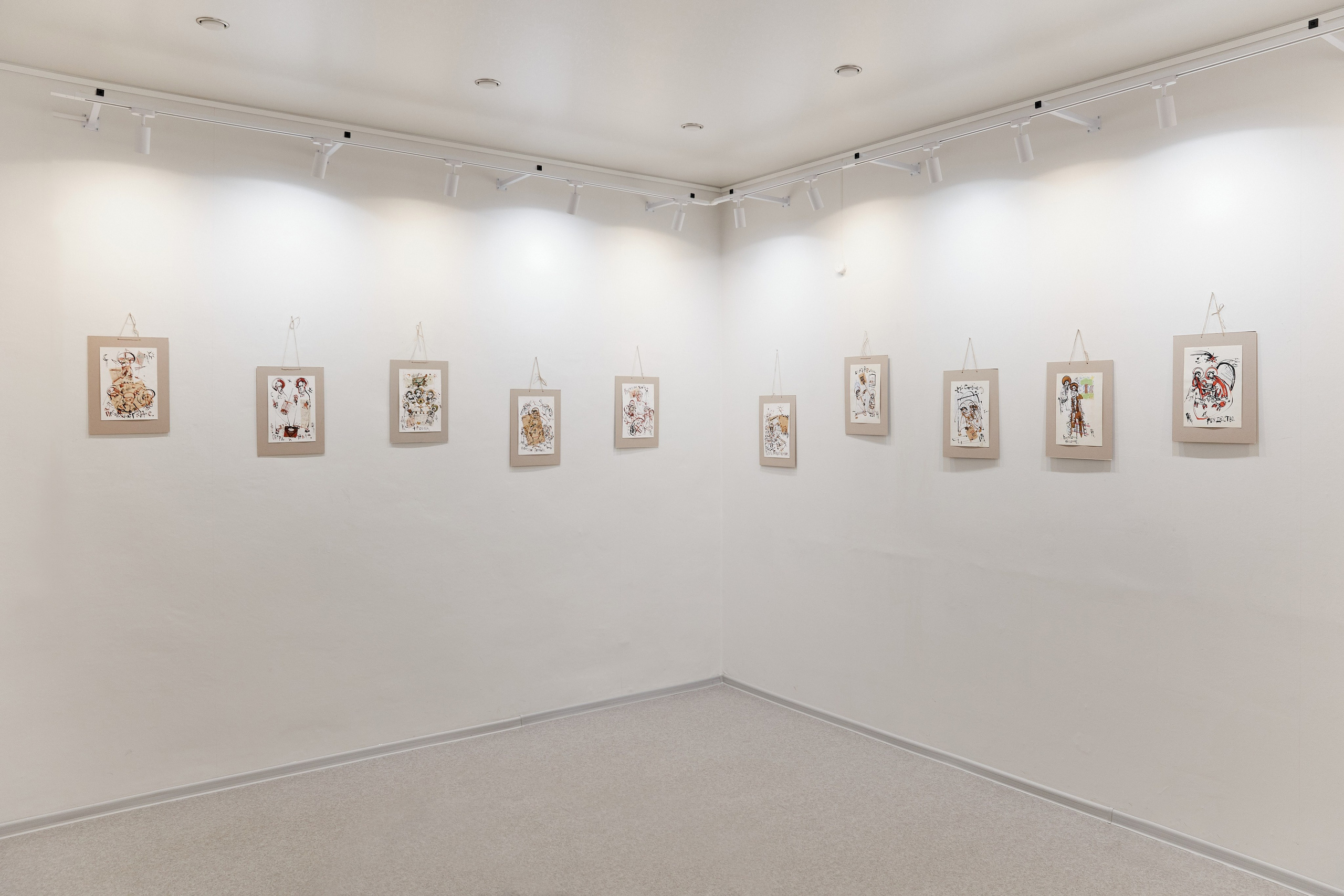 Праздники. Елизавета Иванова — независимый куратор, культуролог, исследователь художественных практик, художник