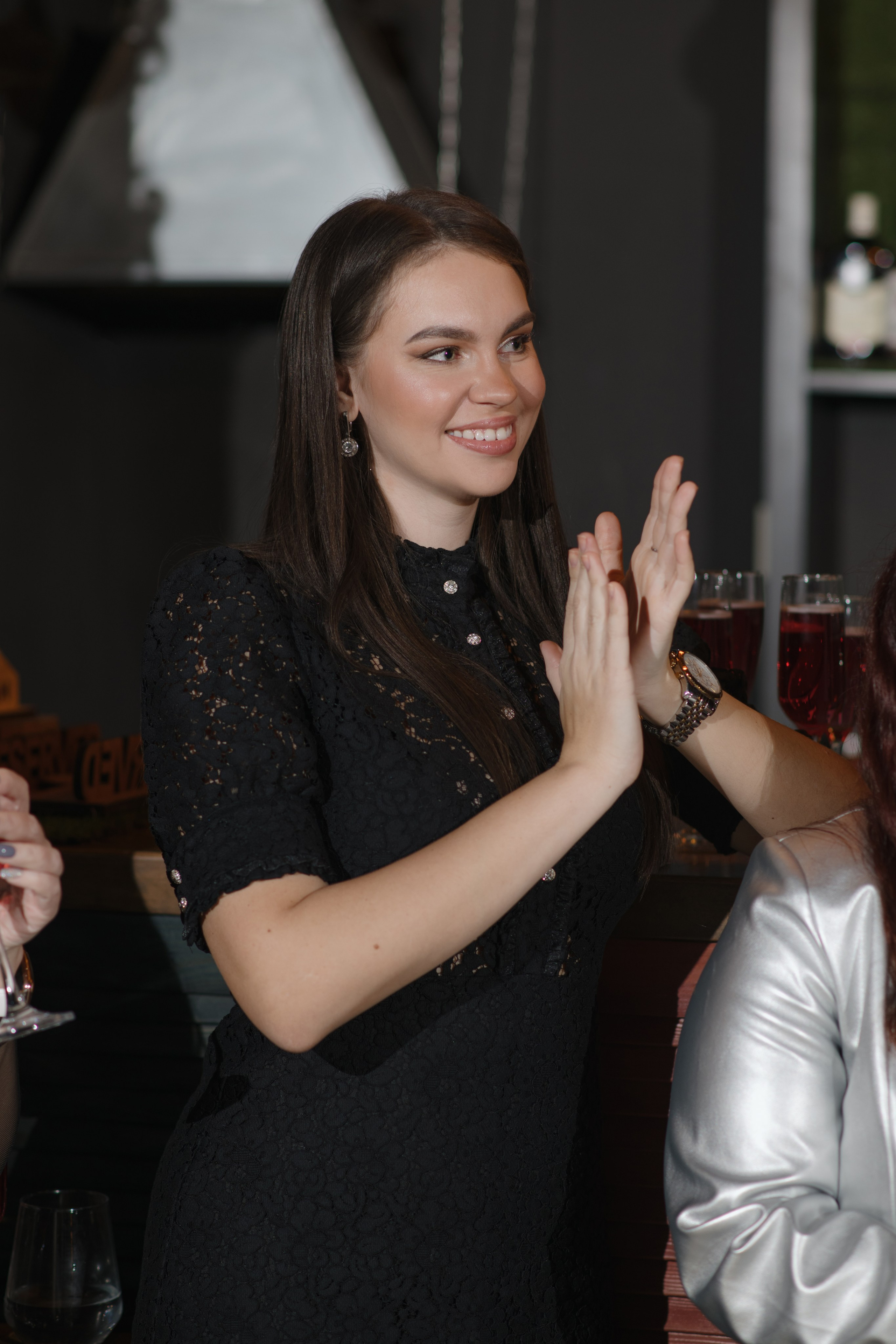 День рождения Томы — Let`s Talk Bar. Свадебный фотограф Екатеринбург/Челябинск — Любовь Волохова