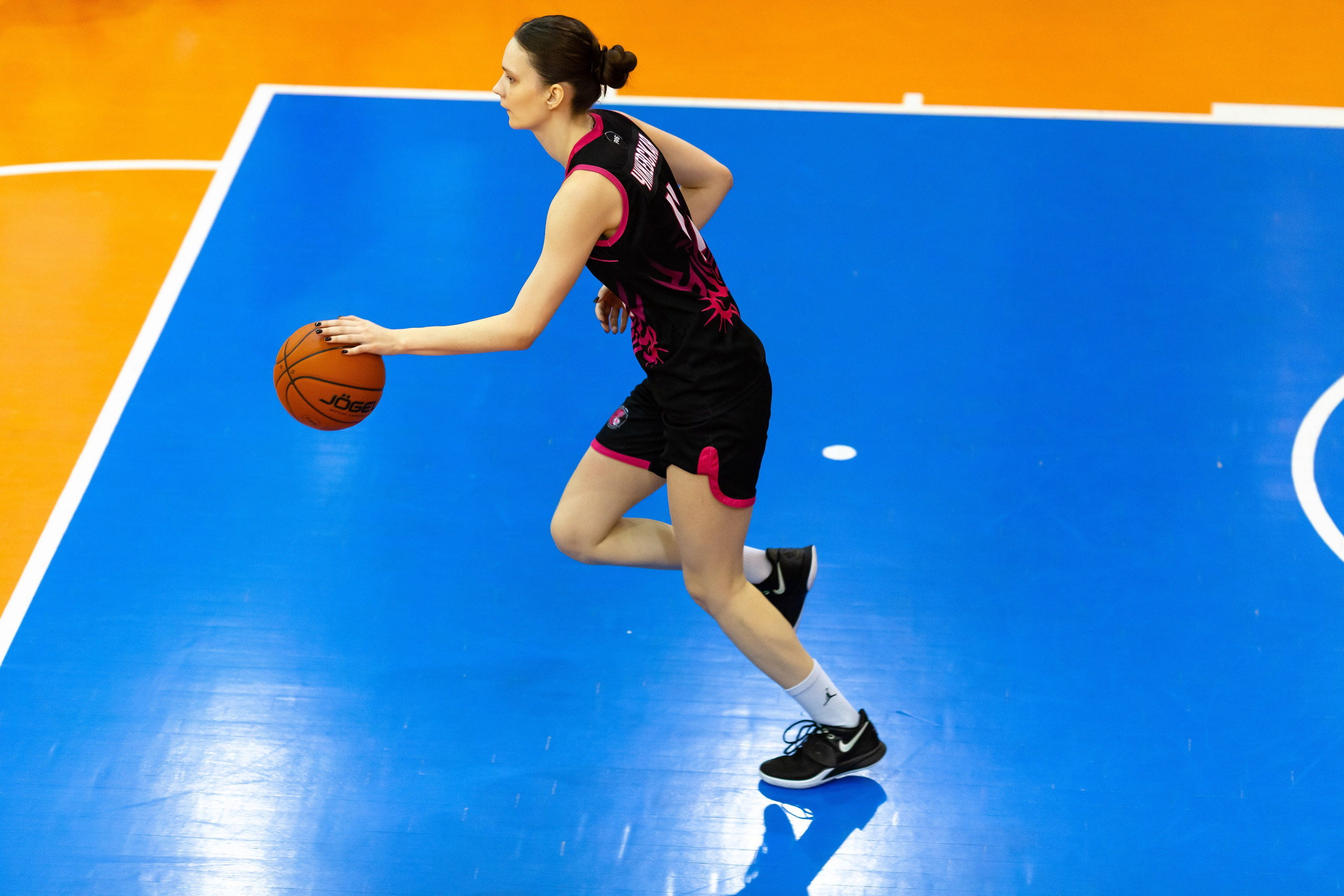 ЧГУ-Атланта — Ростов-ЮФУ / 1 игра. Фотография