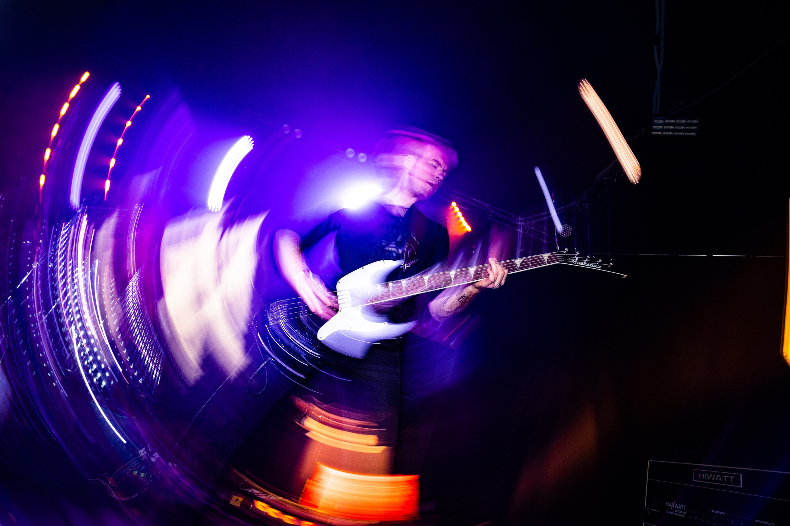 ИЛ • Minuala • Khlad|Glastonberry. Концертный и репортажный фотограф в Санкт-Петербурге Слава Пахомов