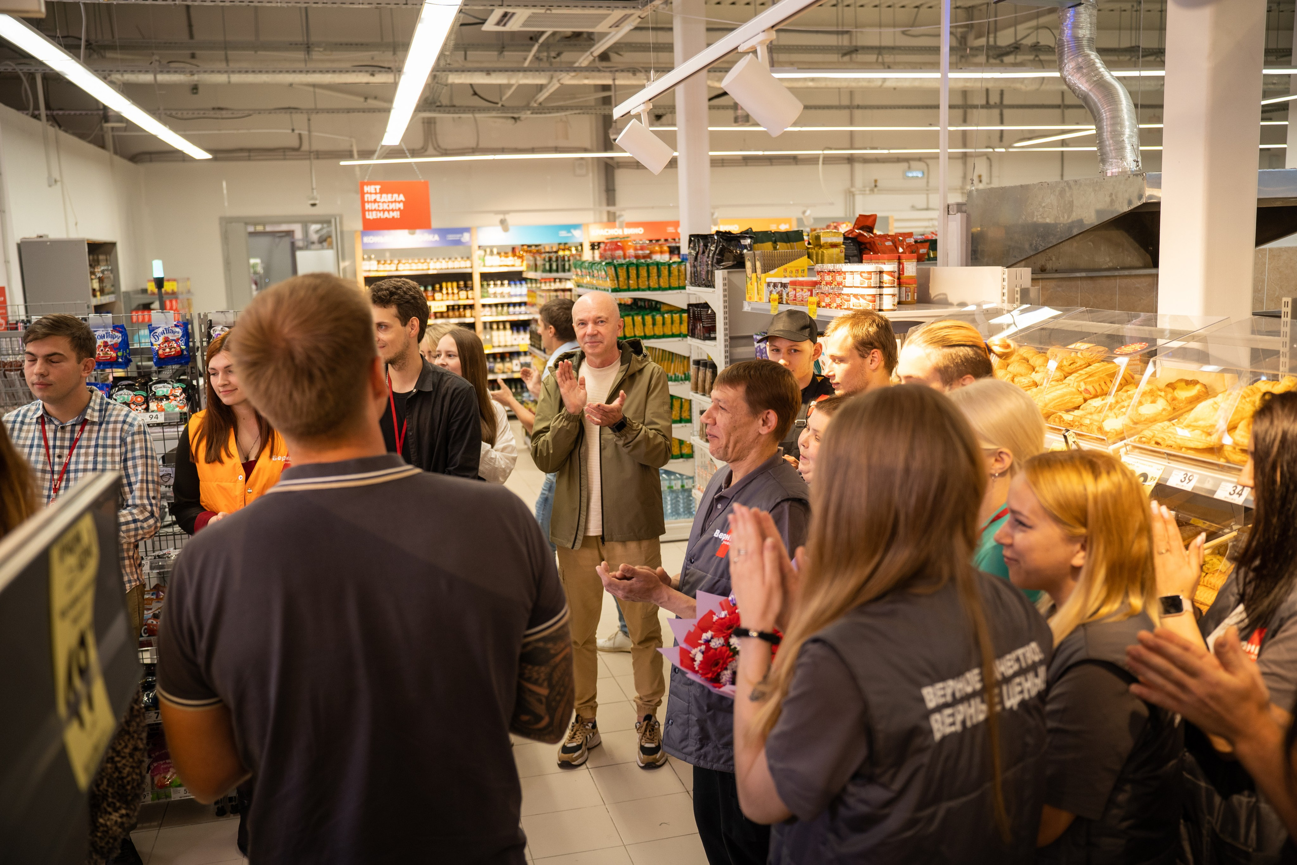 Открытие магазина «Верный». Концертный и репортажный фотограф в Санкт-Петербурге Слава Пахомов
