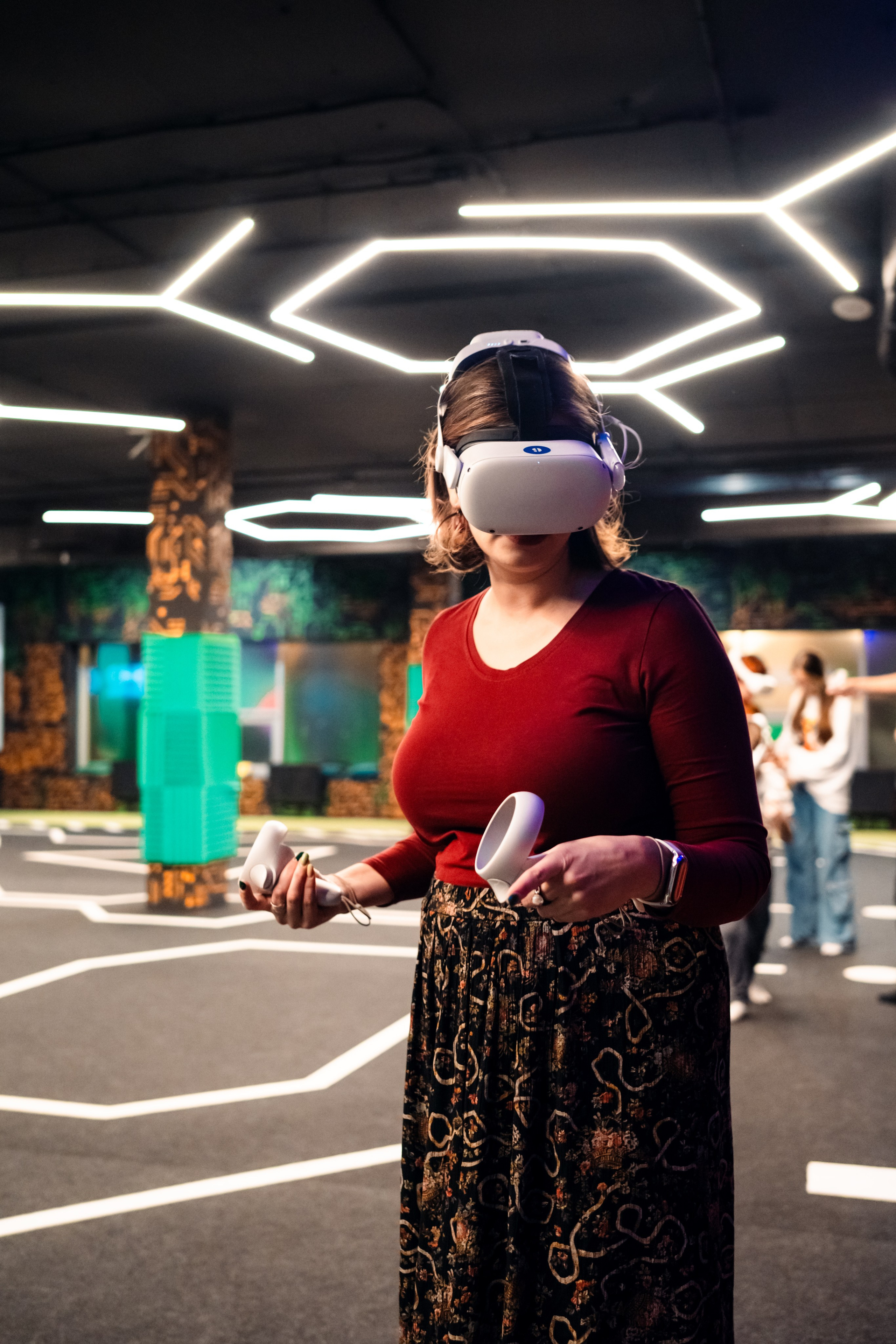 VR (November-December 2024). Felixtones