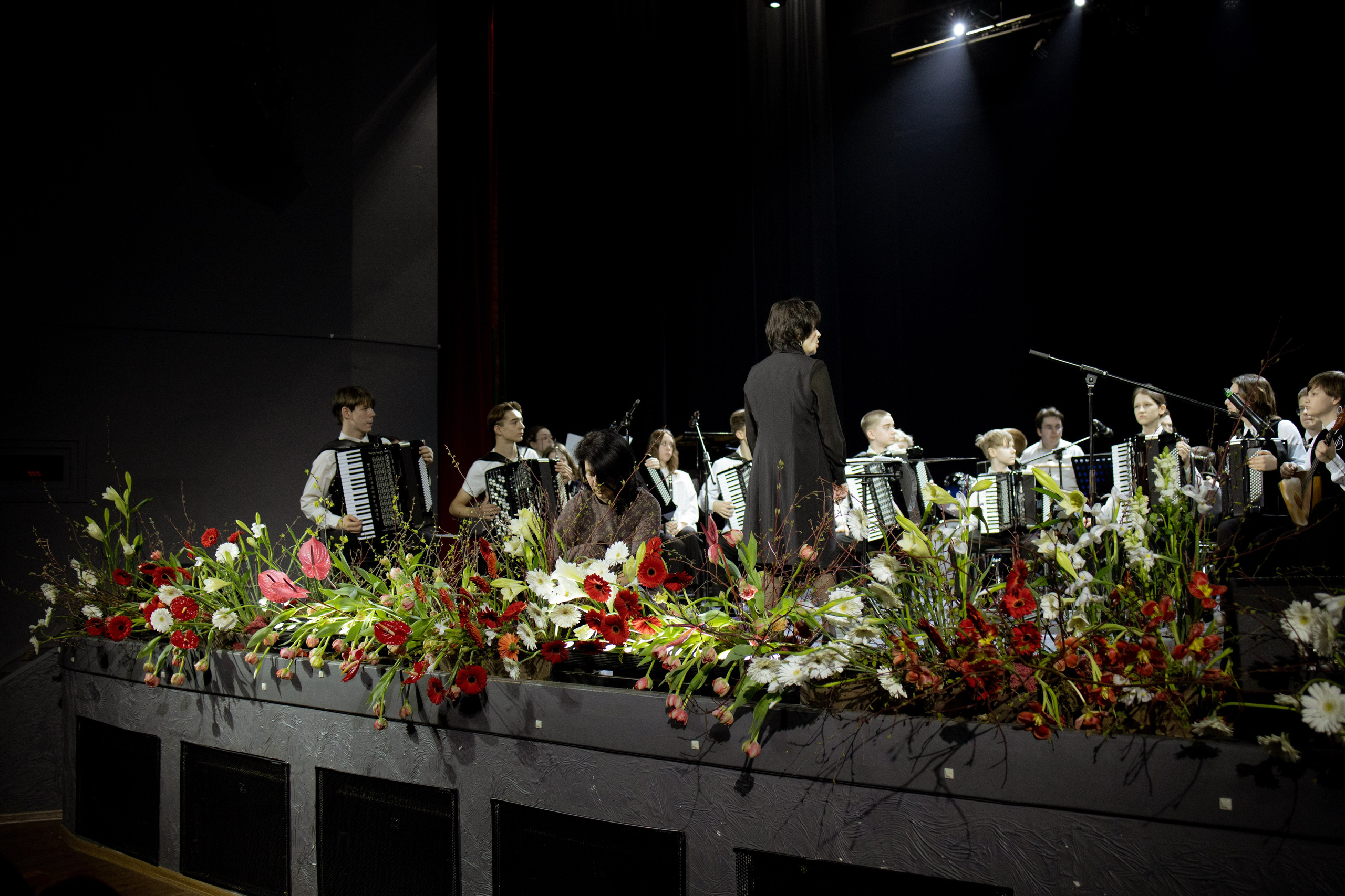 Оформление Отчетного концерта Музыкальной школы Глазунова. Оформление свадеб, декор свадеб Вера Маркова, Москва