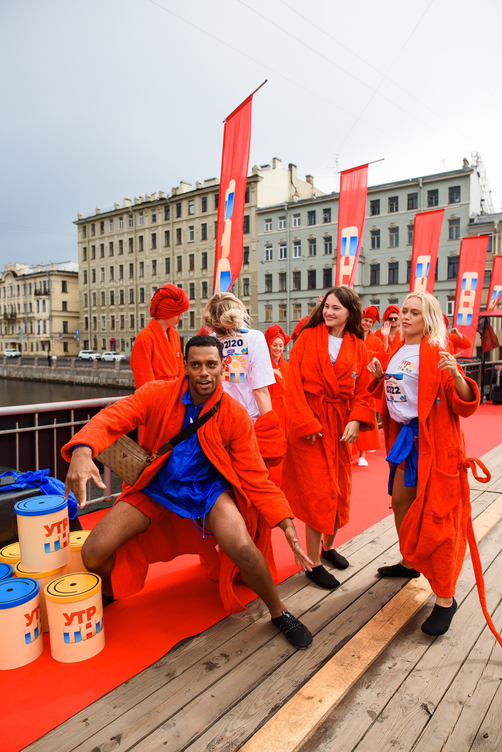 ТНТ Фонтанка SUP. Фотограф в Санкт-Петербурге — Эдуард Фазлетдинов | Репортаж, свадьбы, студия