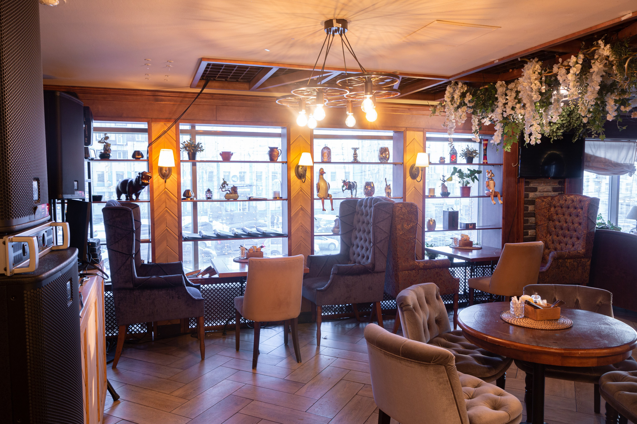 Интерьерная съёмка для кафе и ресторанов. Предметный и репортажный фотограф Алексей Кротов