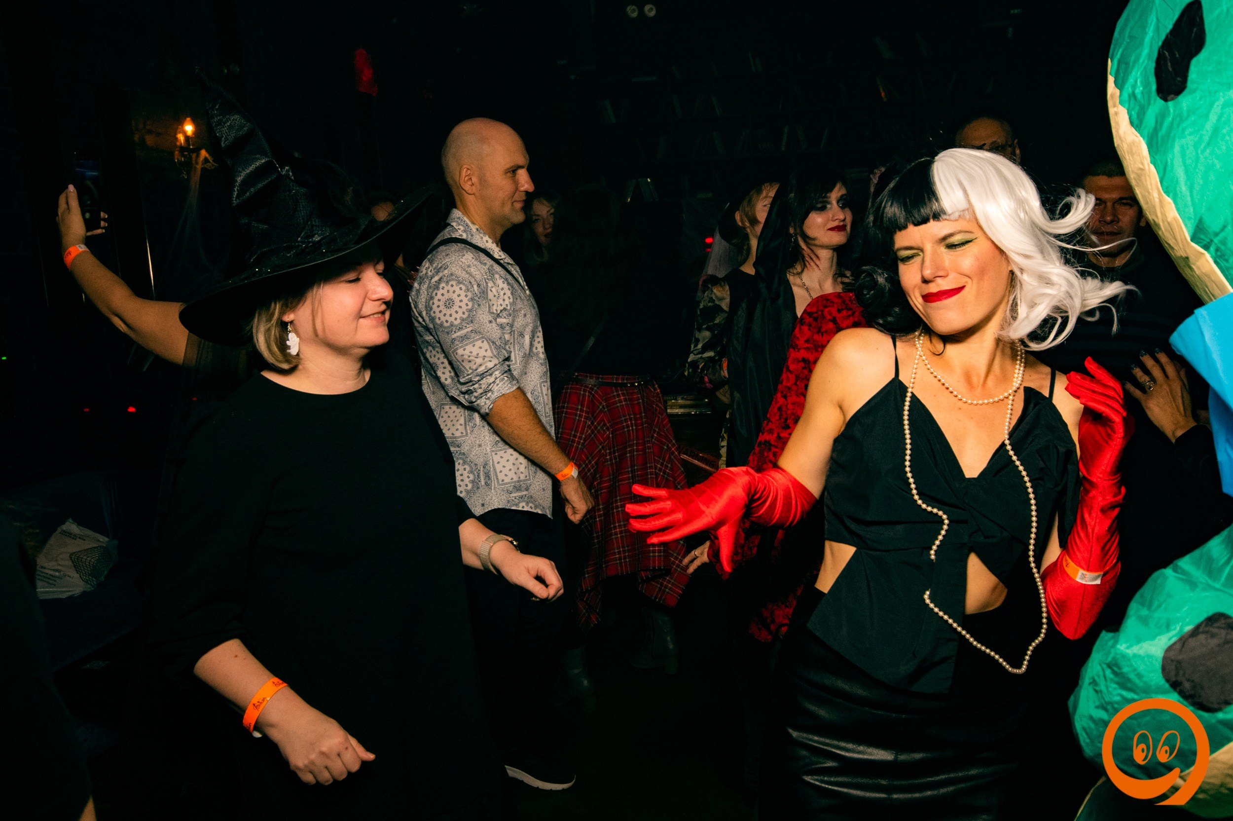 Клубная «Ночь зловещих попотрясов» | 01.11.2025. Галерея Фантим