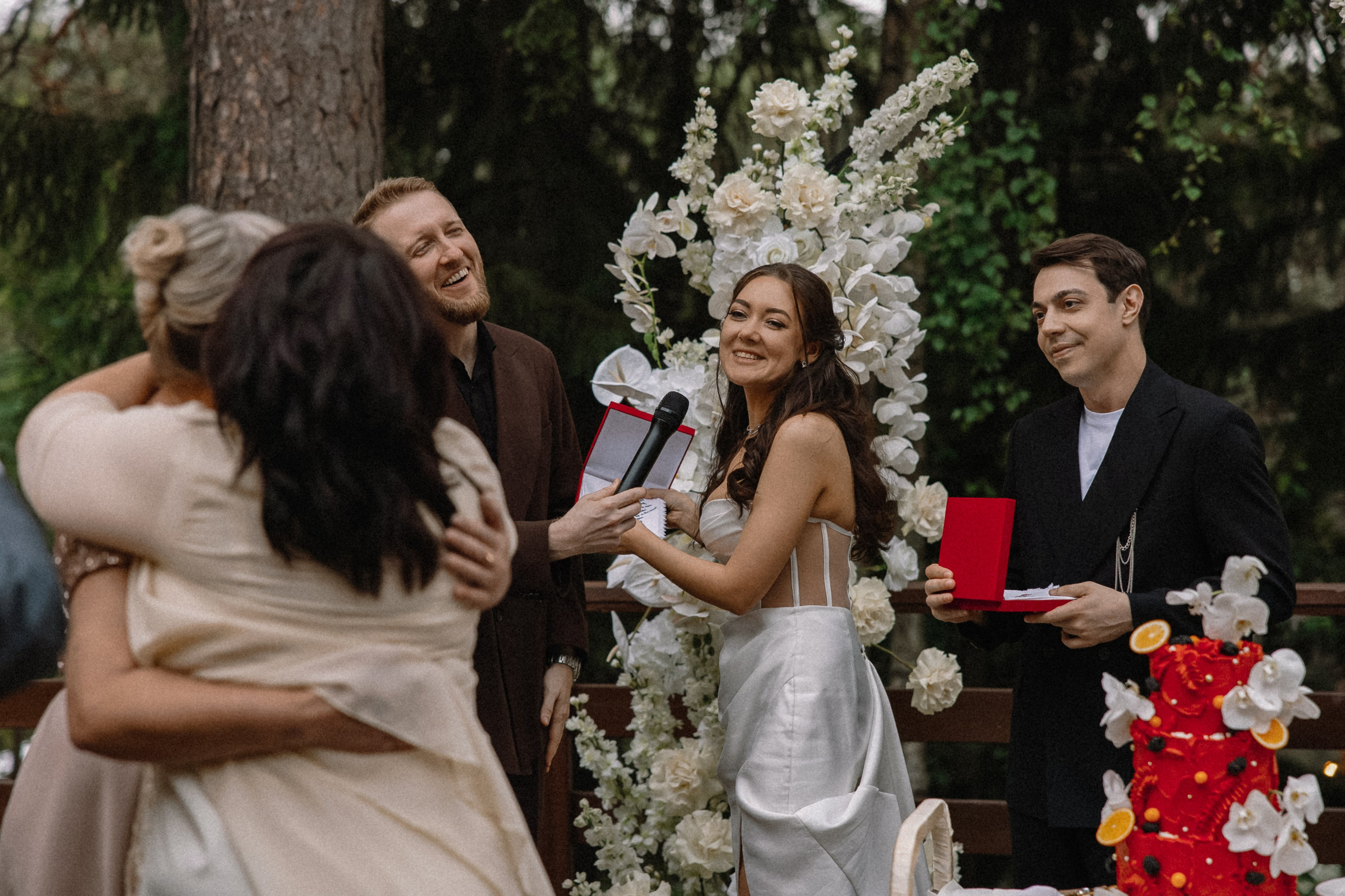 Карина + Дима: банкет. Николь — ваш любимый фотограф в Санкт-Петербурге