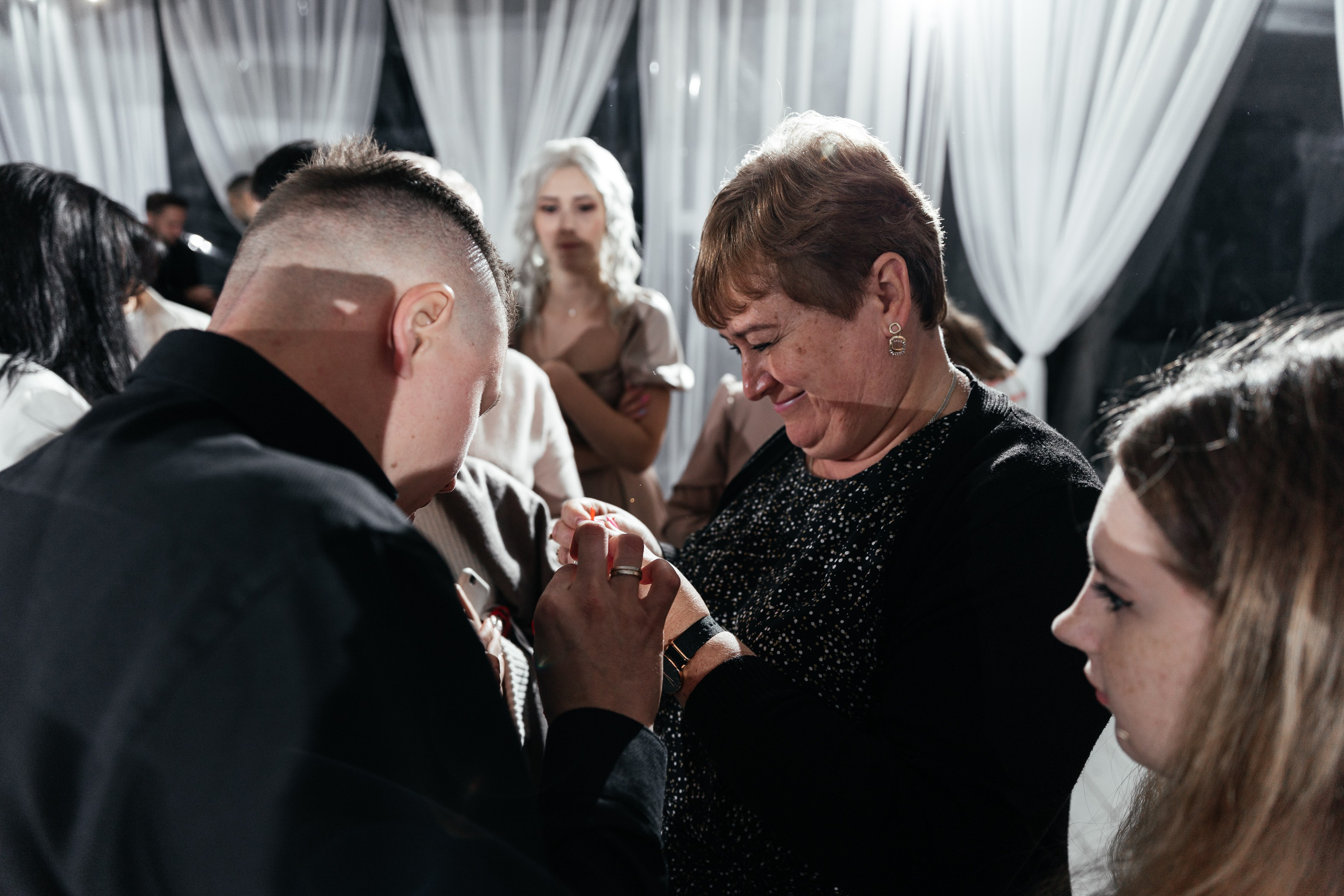 Свадебный фотограф Уфа — Руслан ГабдлисламовЖивые эмоции, красивые кадры, воспоминания на всю жизнь.Работаю по всей Республике Башкортоста. Свадебный фотограф Уфа Руслан Габдлисламов