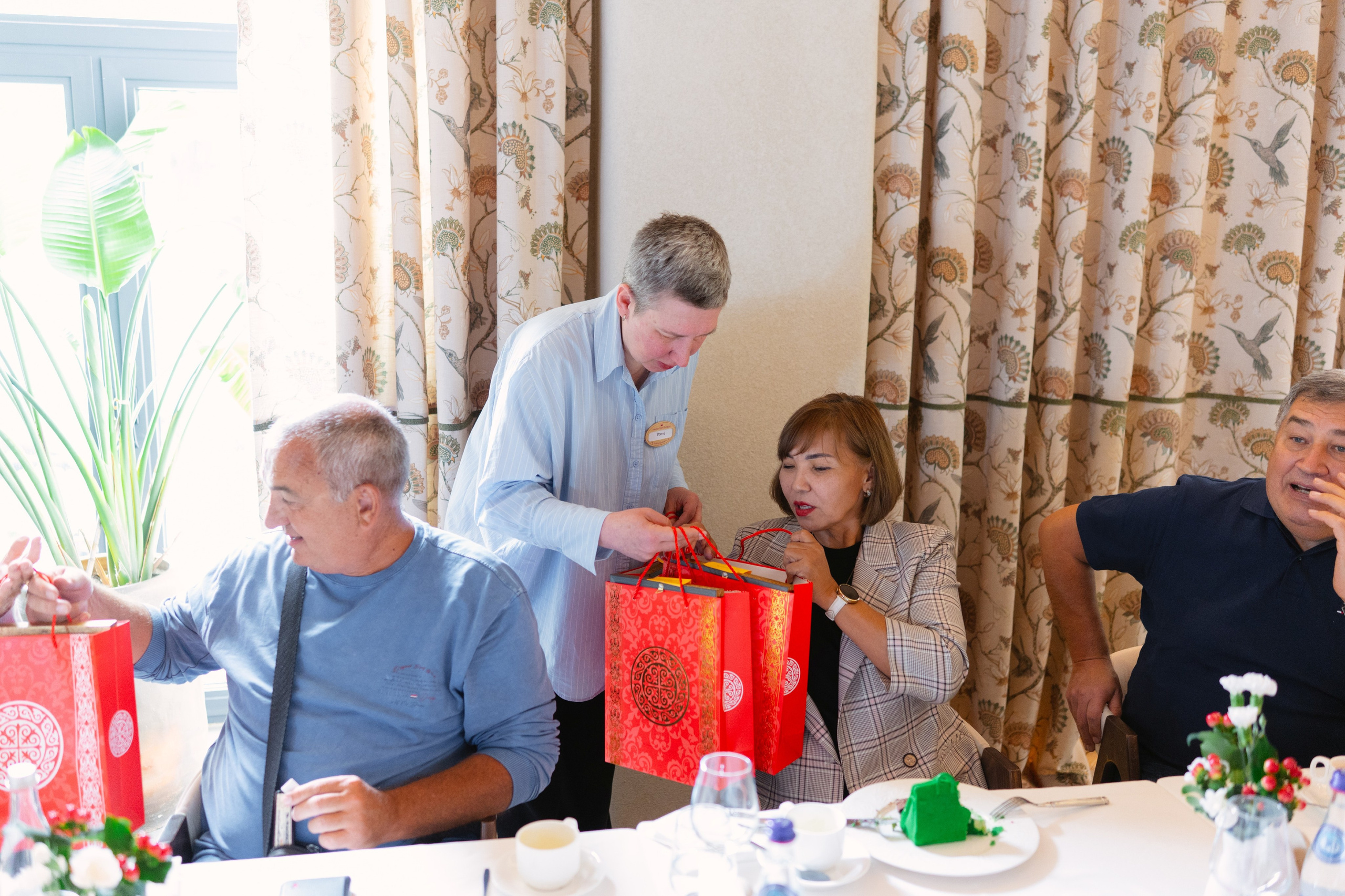 Бизнес завтрак. Профессиональная съемка в Алматы