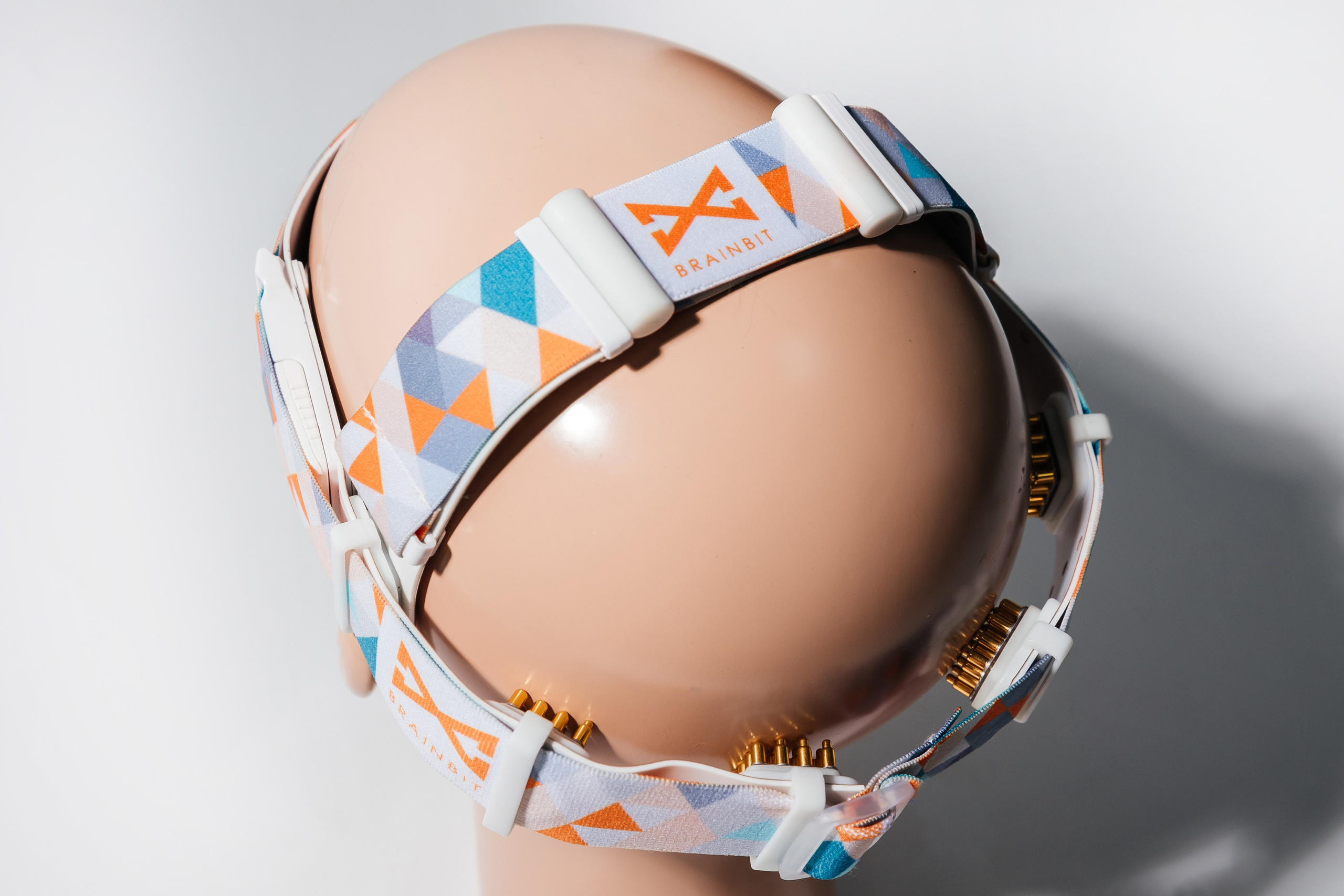 НЕЙРОТЕХ Прибор 2. Фотограф Александр Бигари