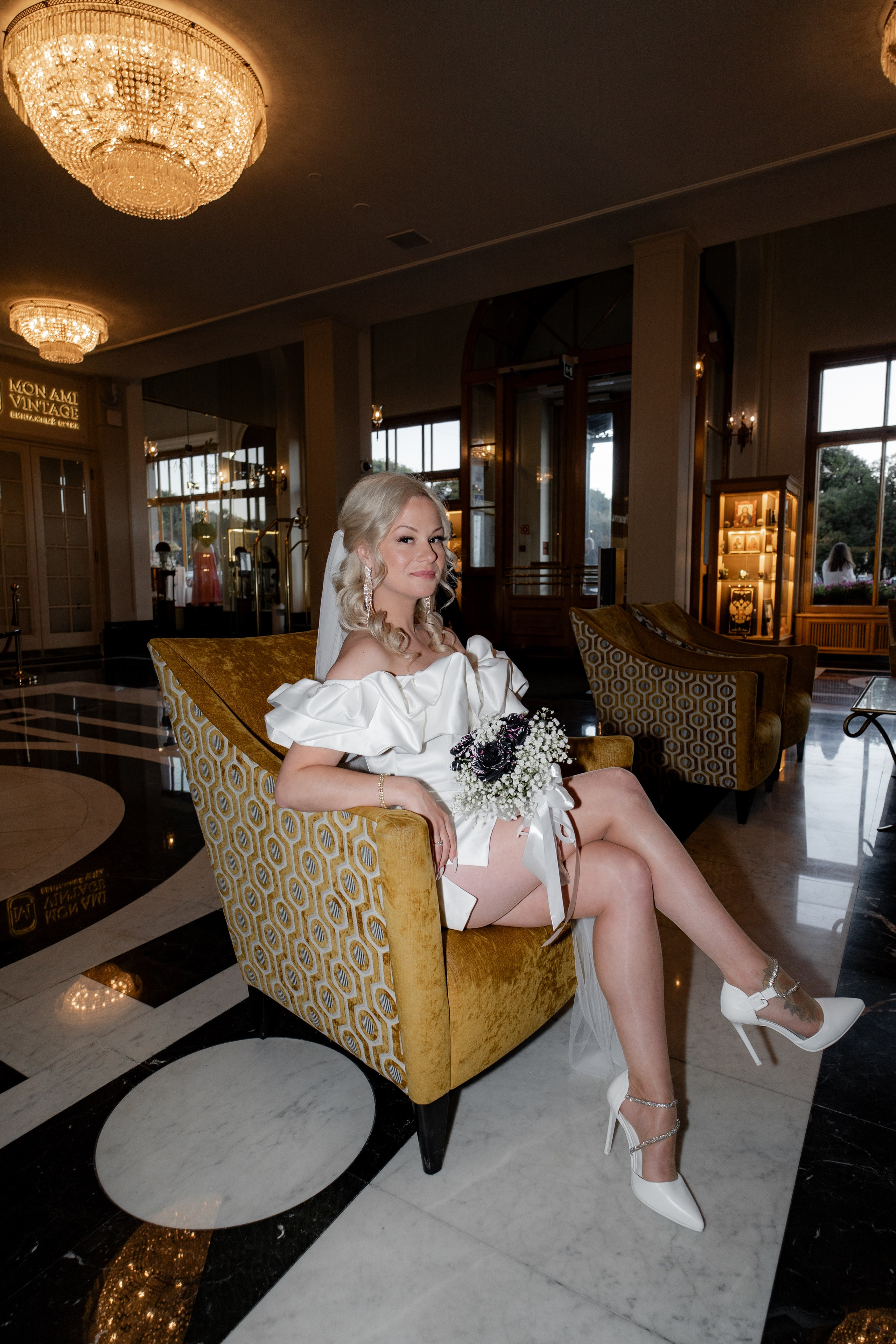 Места для фотосессии зимой в плохую погоду в Санкт-Петербурге. Свадебный фотограф Александр Невский в Санкт-Петербурге