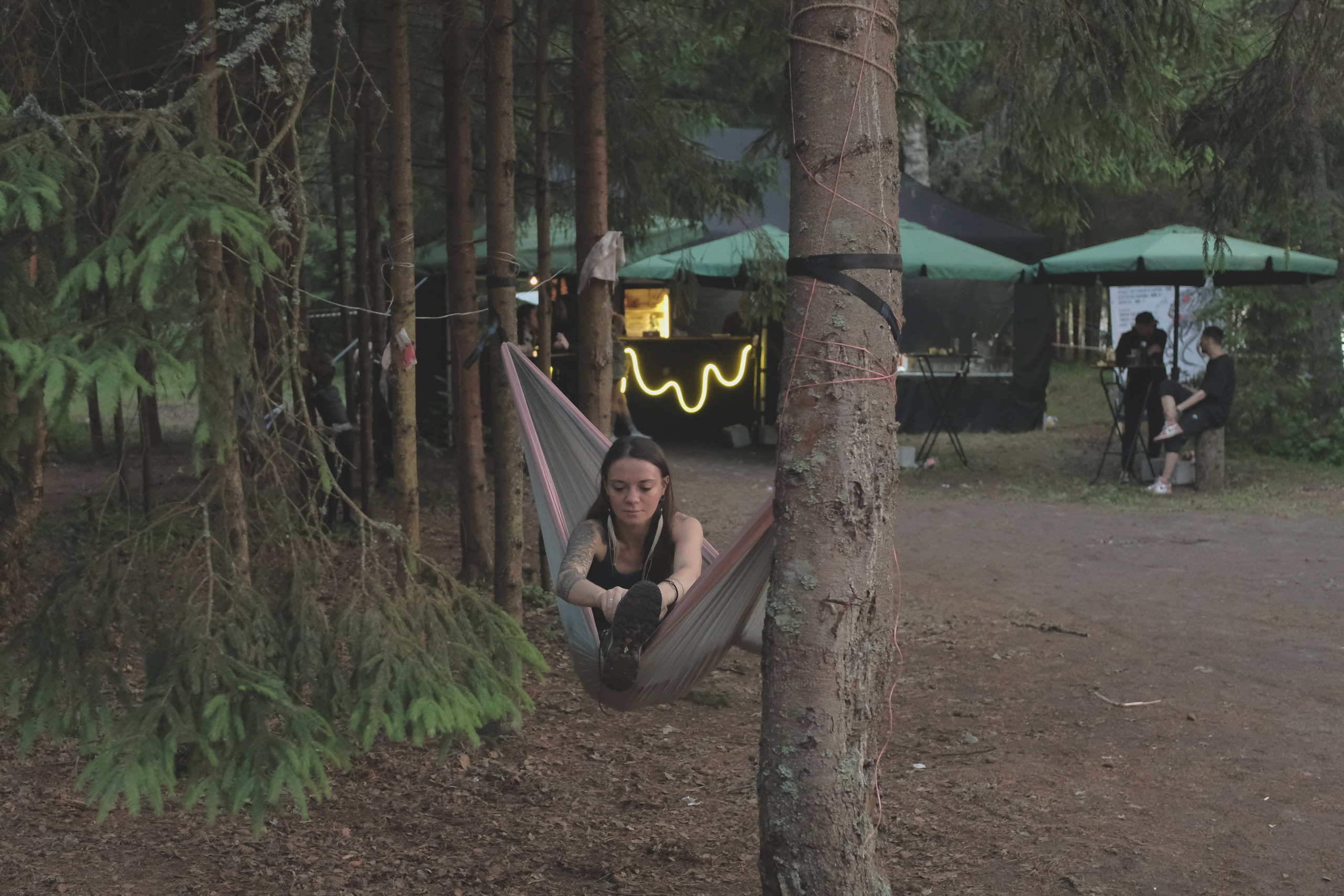 Пикник на обочине от команды EMC. 11июля 2025. Репортажный фотограф в Санкт-Петербурге Даниил Могута