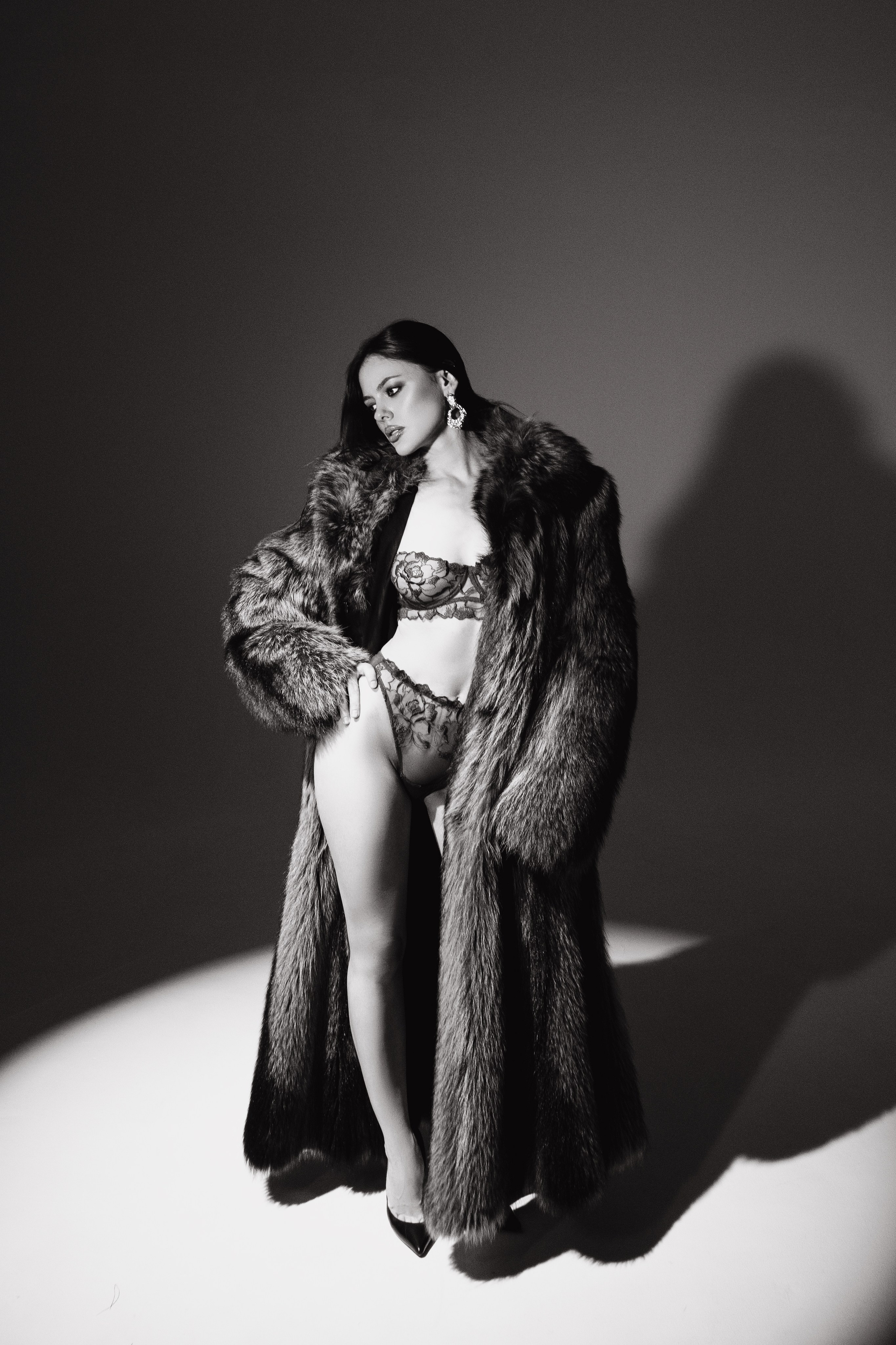 Лиза съёмка на студии. Анастасия Головерова фотограф Новосибирск