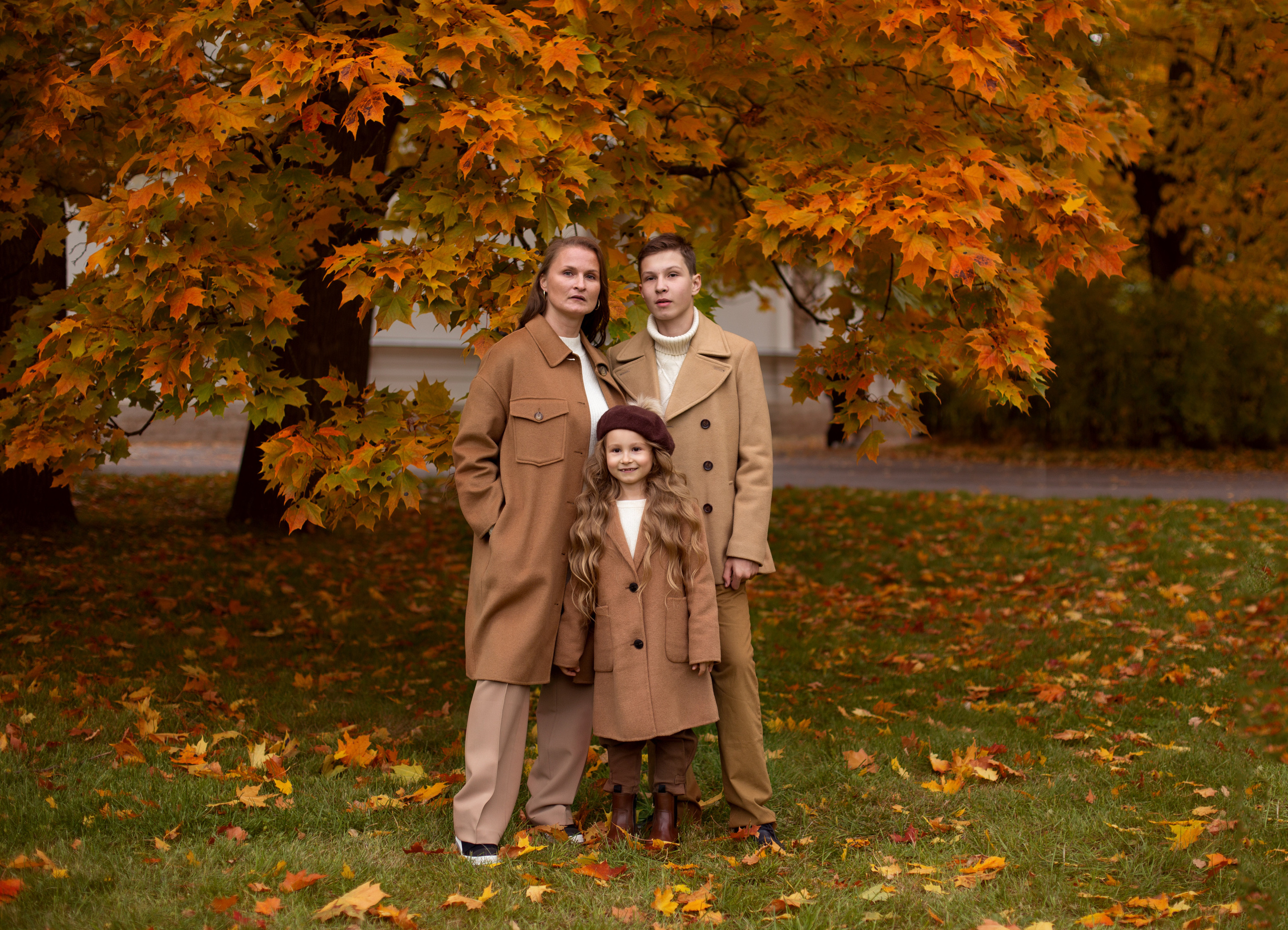 Золотая осень. Семейный фотограф Любовь Саркеева