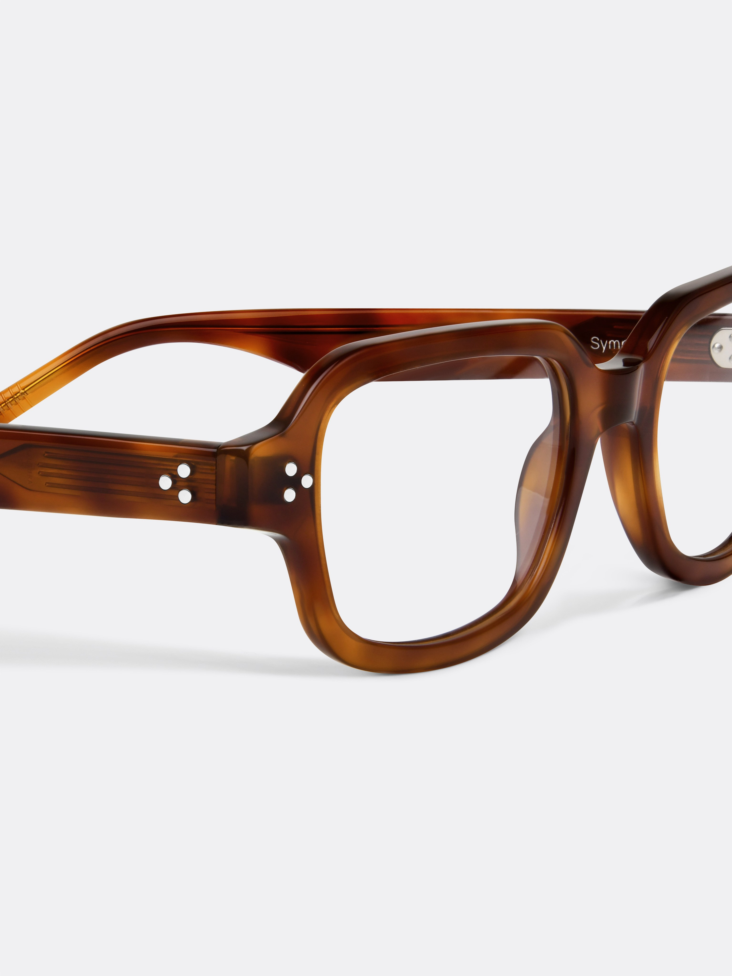 Фотосъемка очков. Каталог на белом фоне. Предметный рекламный фотограф в Москве Мария Макарова