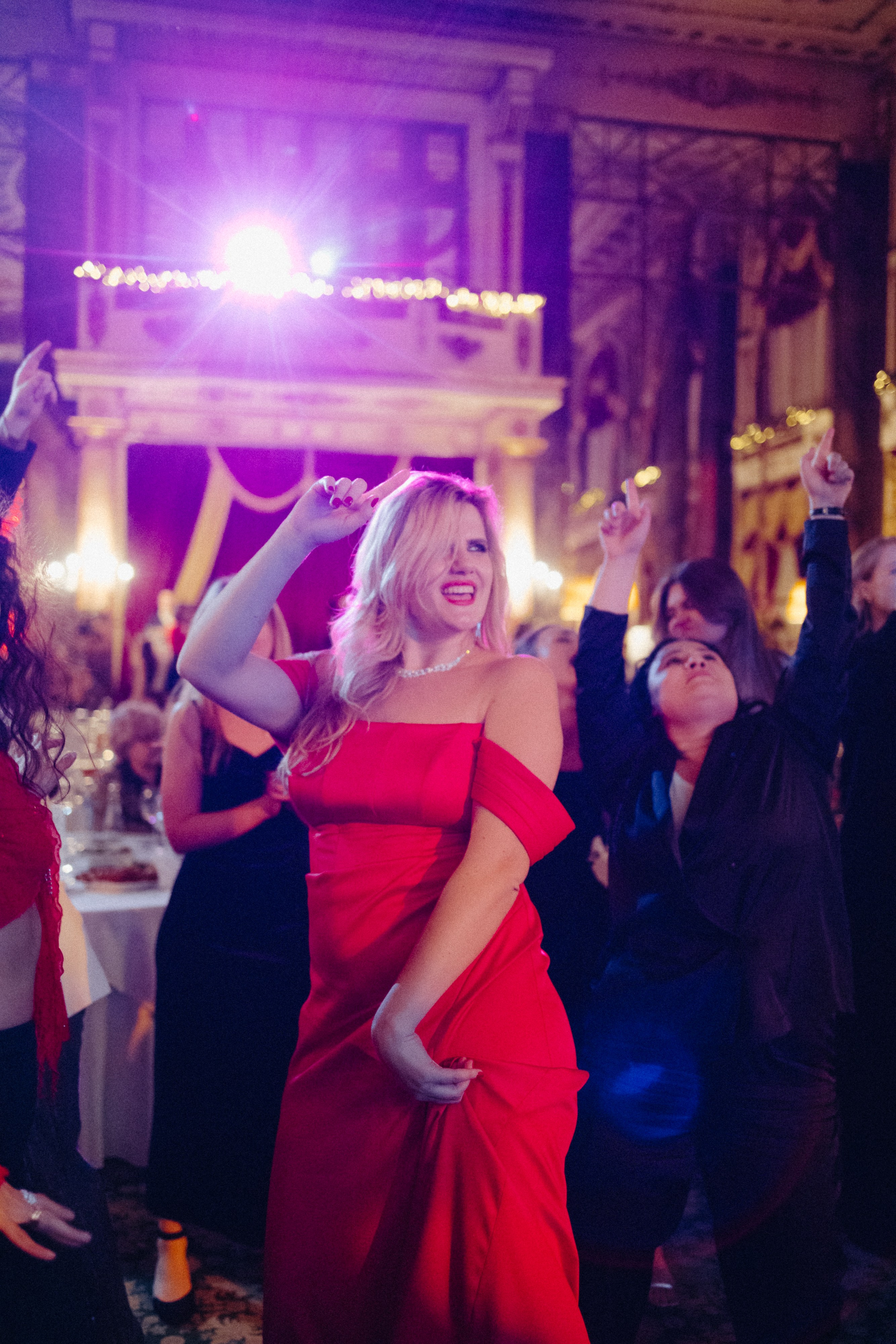 Новогодний концерт школы вокала и сценического искусства Сигнон