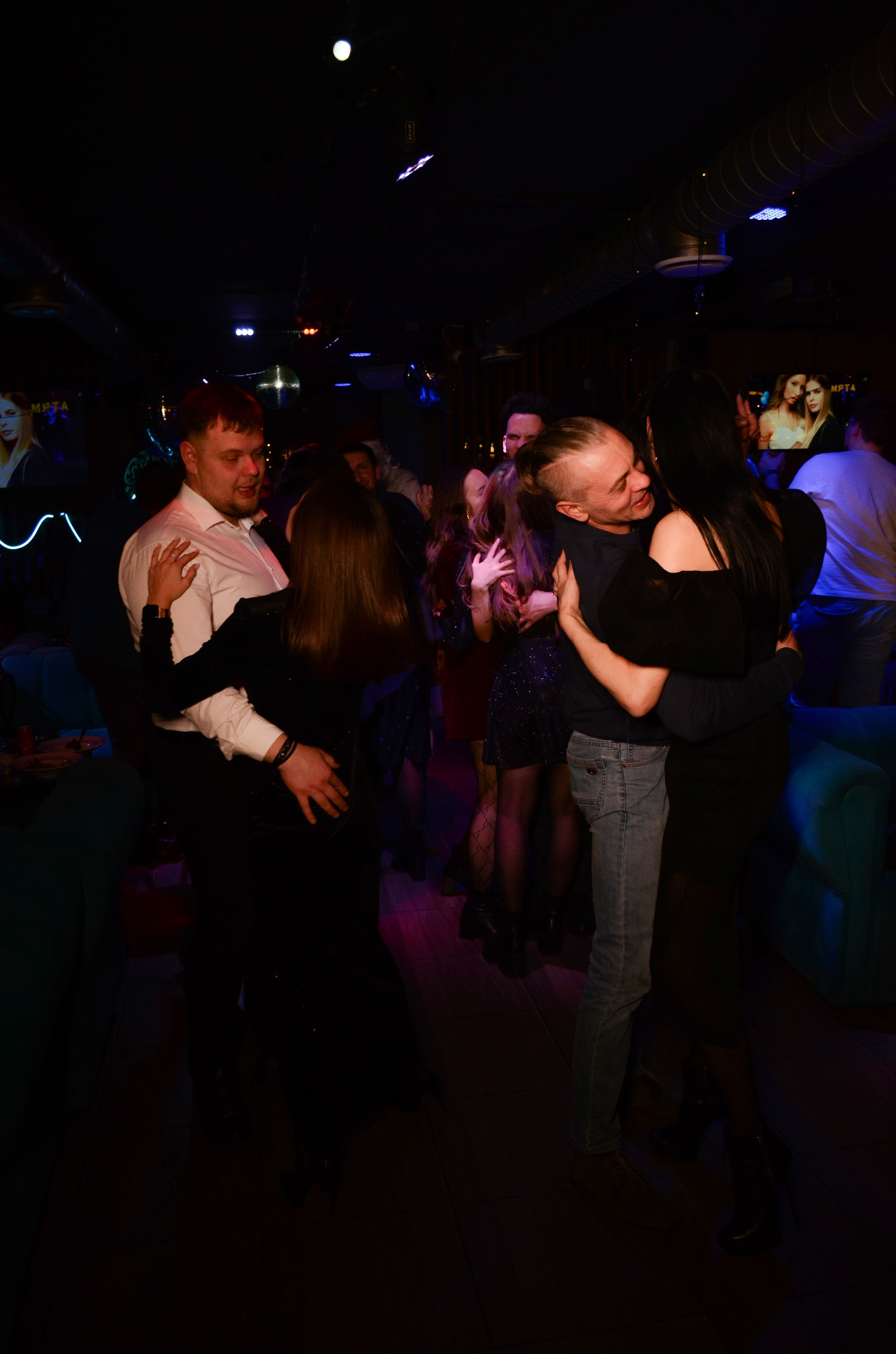 24.12.25 New Year Party. Мята Спортивная — Кальянная, караоке, бар в Минске