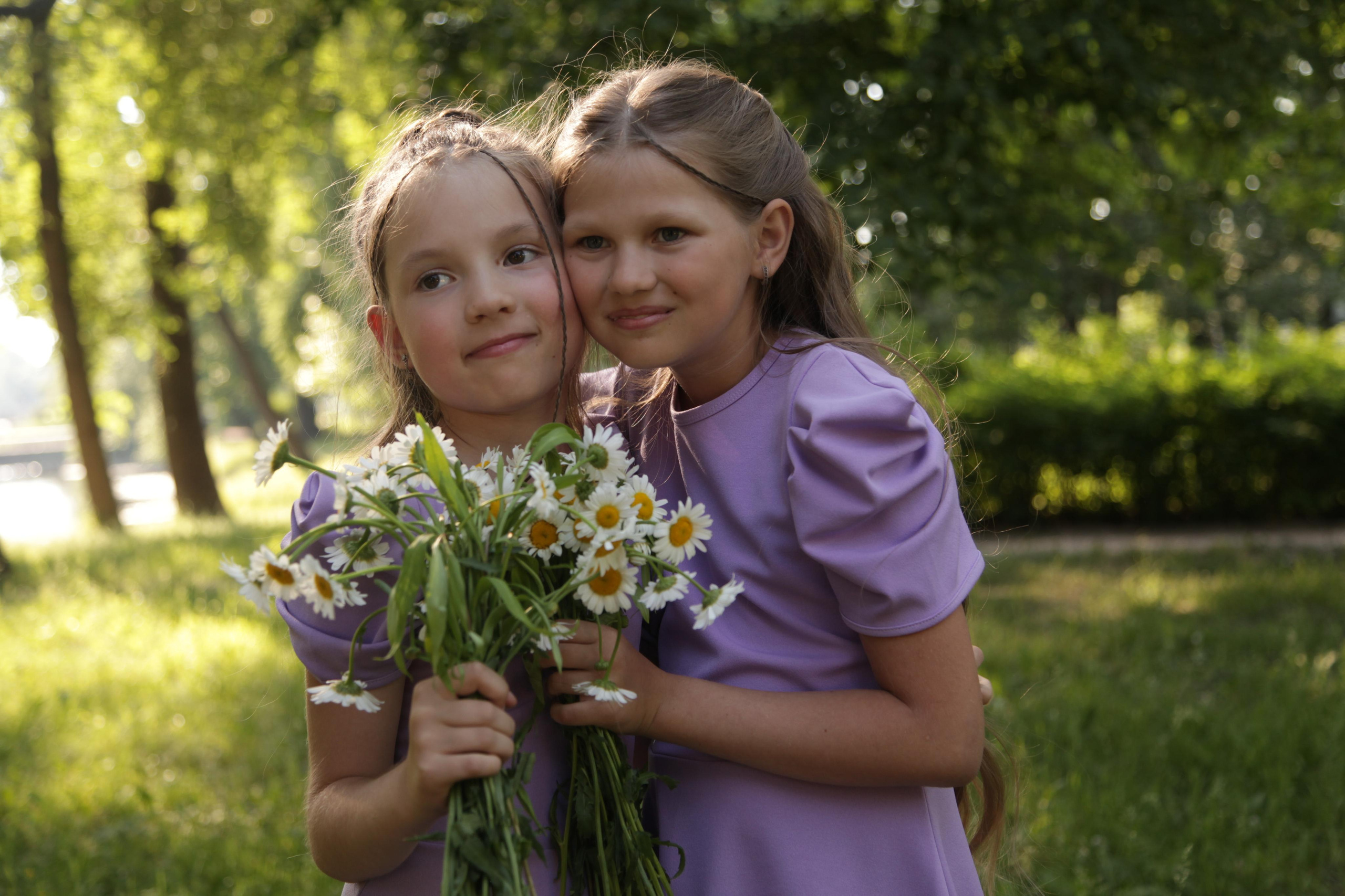 Красавицы сестренки. Позитивный контент-фотограф в Санкт-Петербурге Мария Устинова