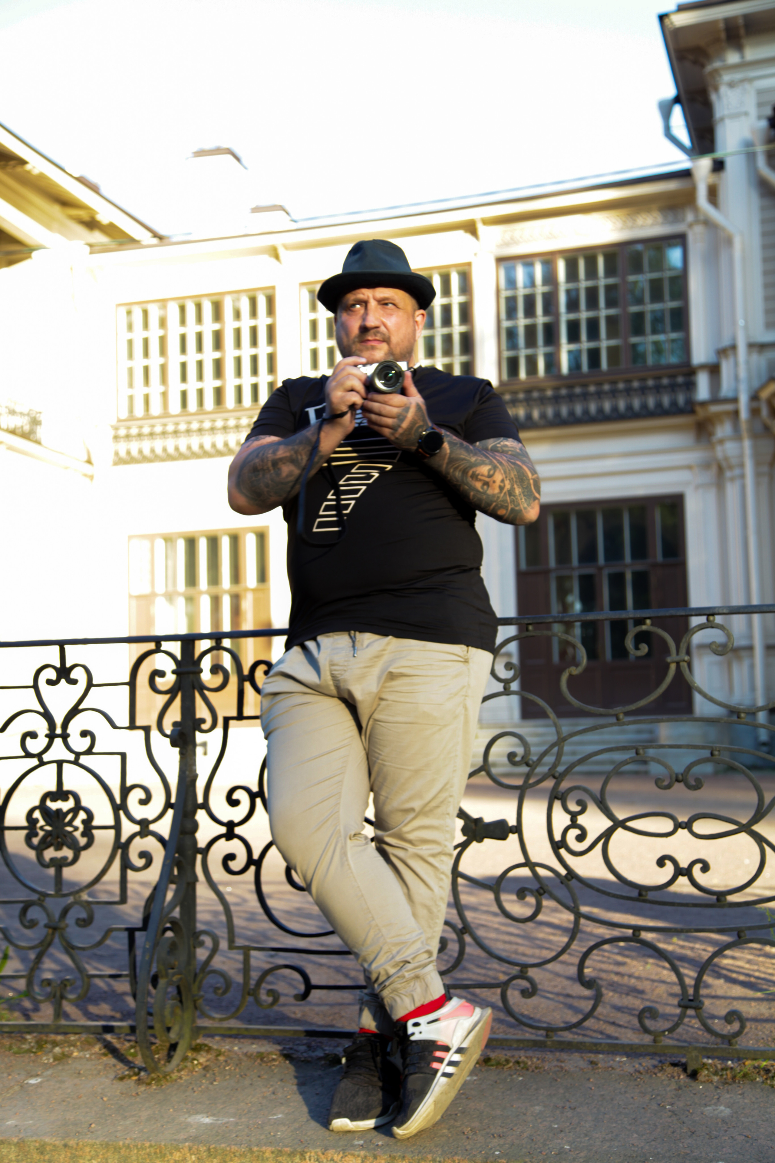 Портрет фотографа. Позитивный контент-фотограф в Санкт-Петербурге Мария Устинова