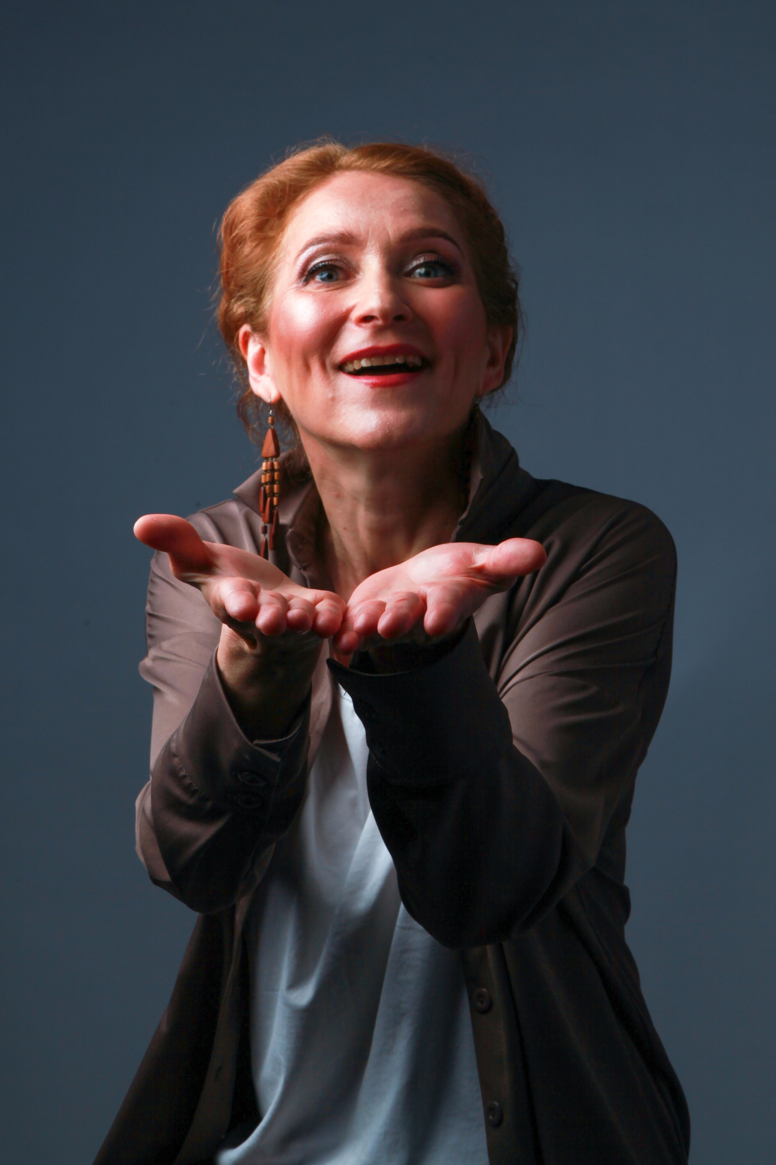 Портрет актрисы. Позитивный контент-фотограф в Санкт-Петербурге Мария Устинова