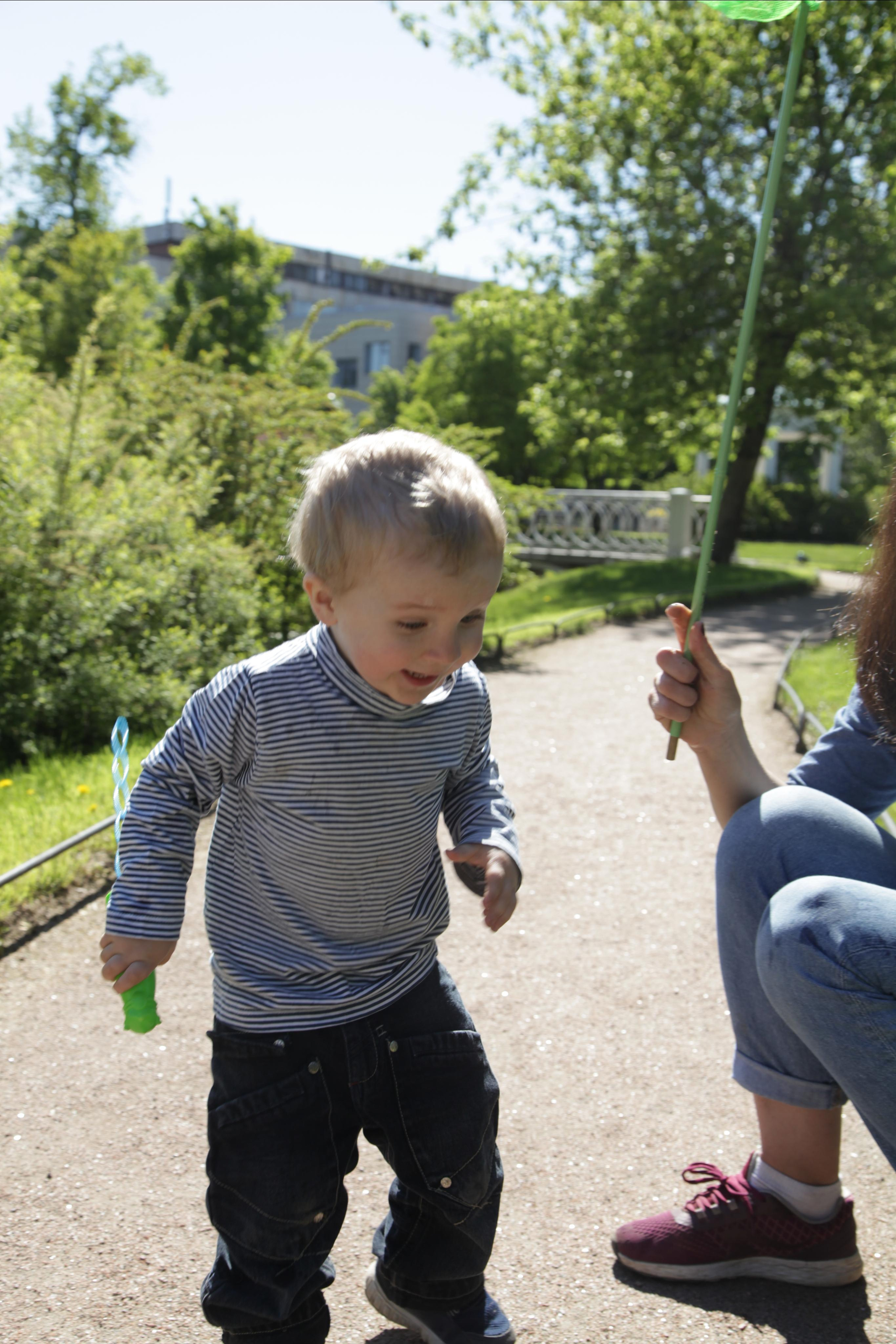 Малыш в Польском Садике. Позитивный контент-фотограф в Санкт-Петербурге Мария Устинова