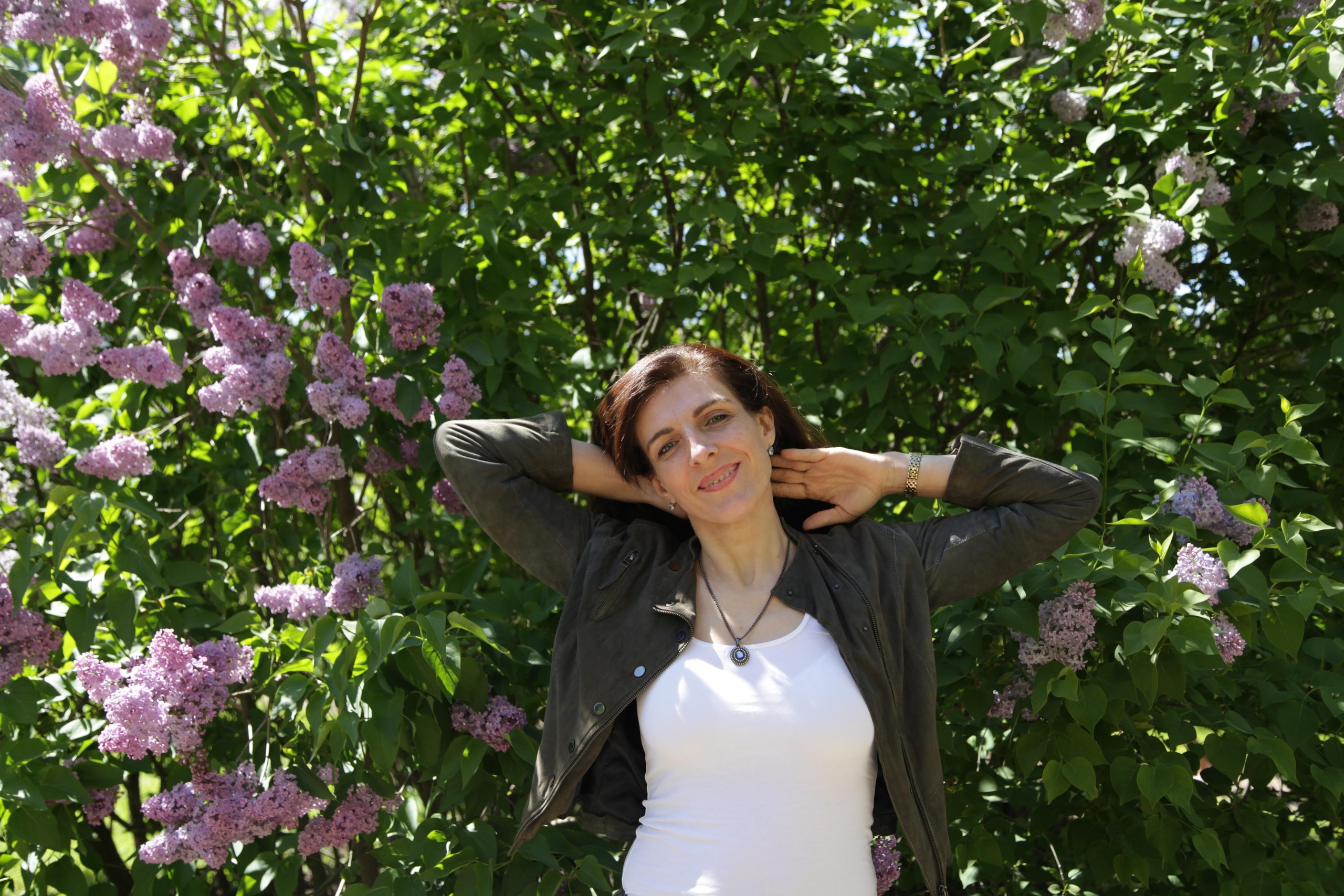 Цветет сирень. Позитивный контент-фотограф в Санкт-Петербурге Мария Устинова