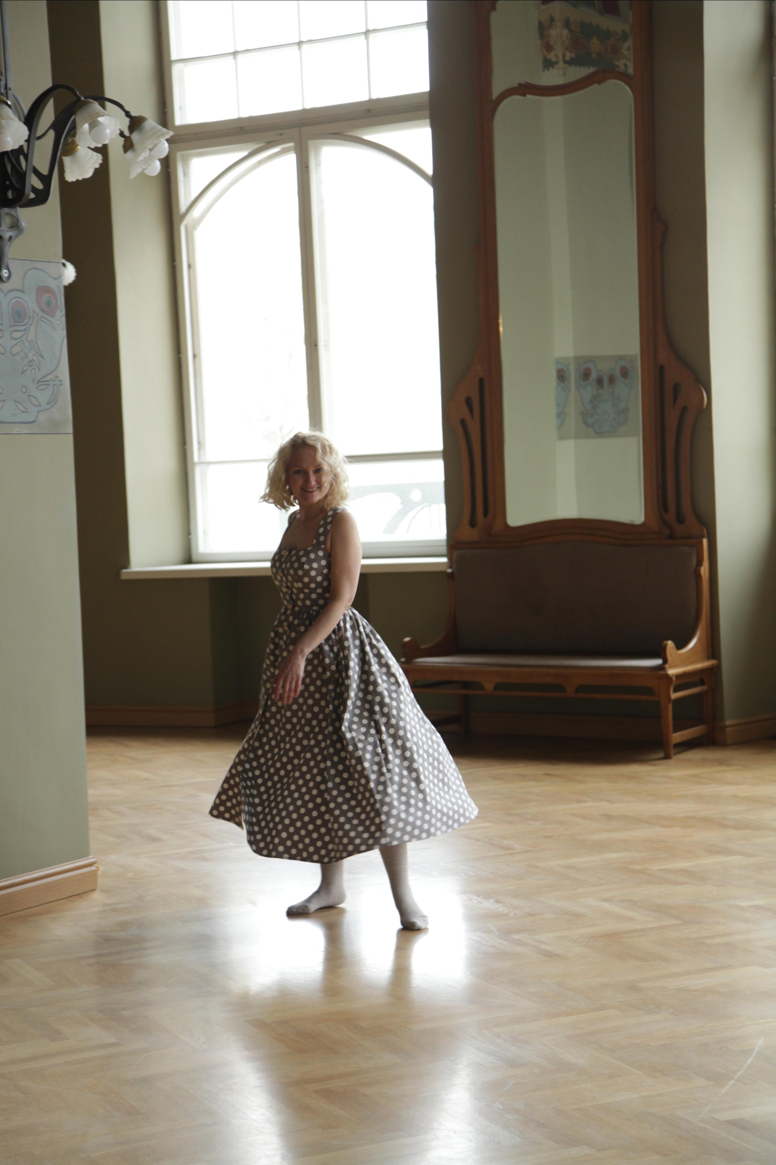 Витебский вокзал. Позитивный контент-фотограф в Санкт-Петербурге Мария Устинова