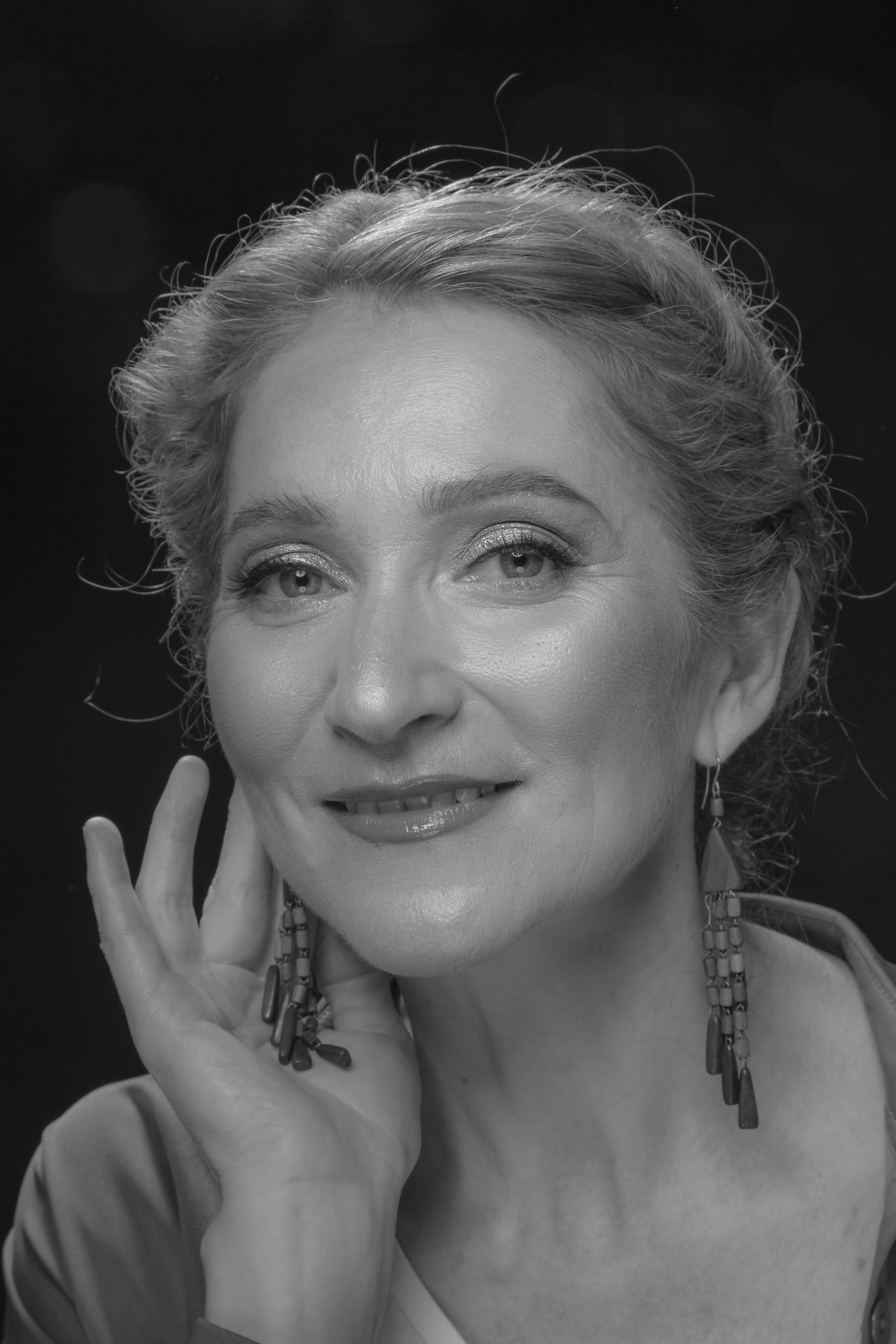 Портрет актрисы. Позитивный контент-фотограф в Санкт-Петербурге Мария Устинова