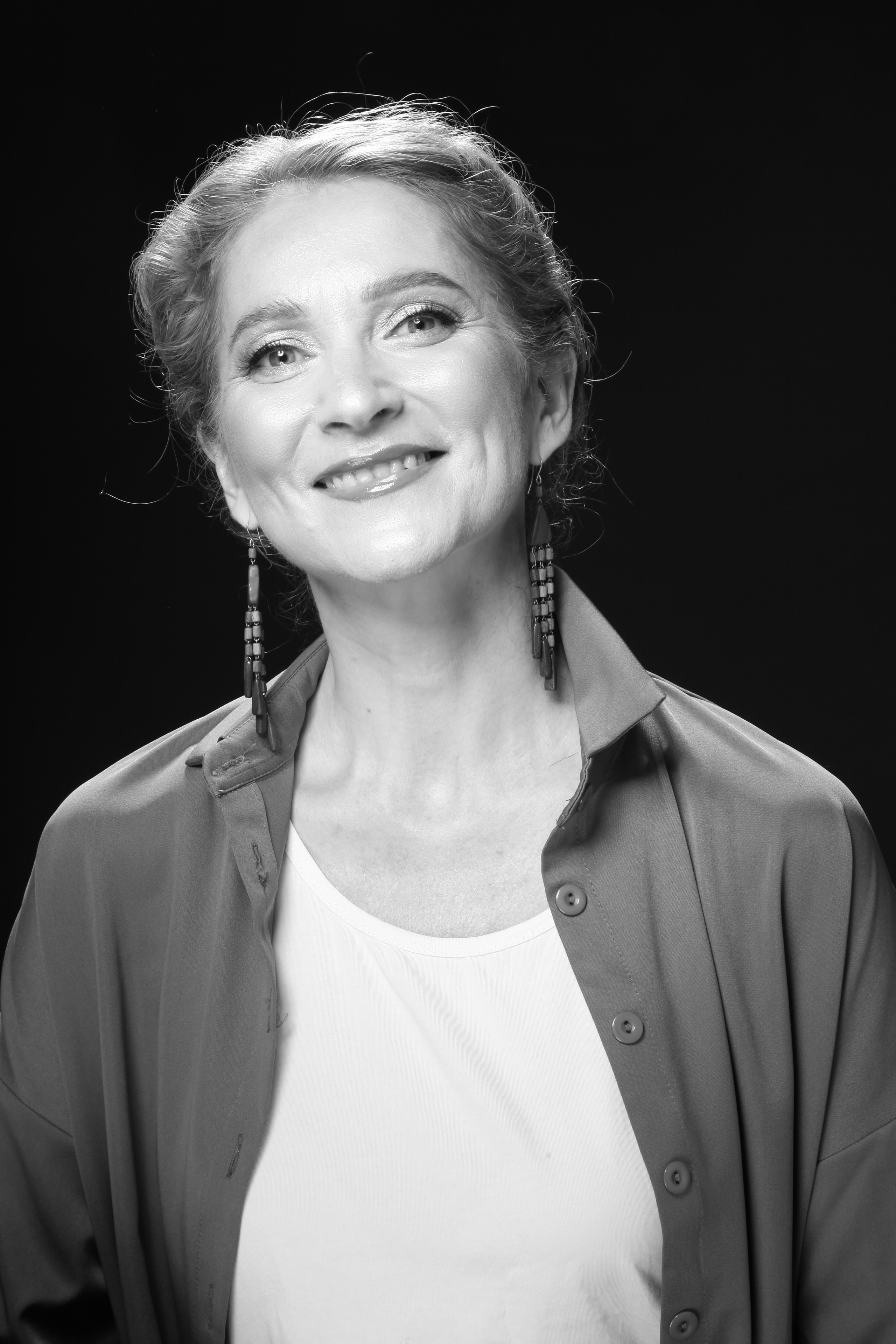 Портрет актрисы. Позитивный контент-фотограф в Санкт-Петербурге Мария Устинова