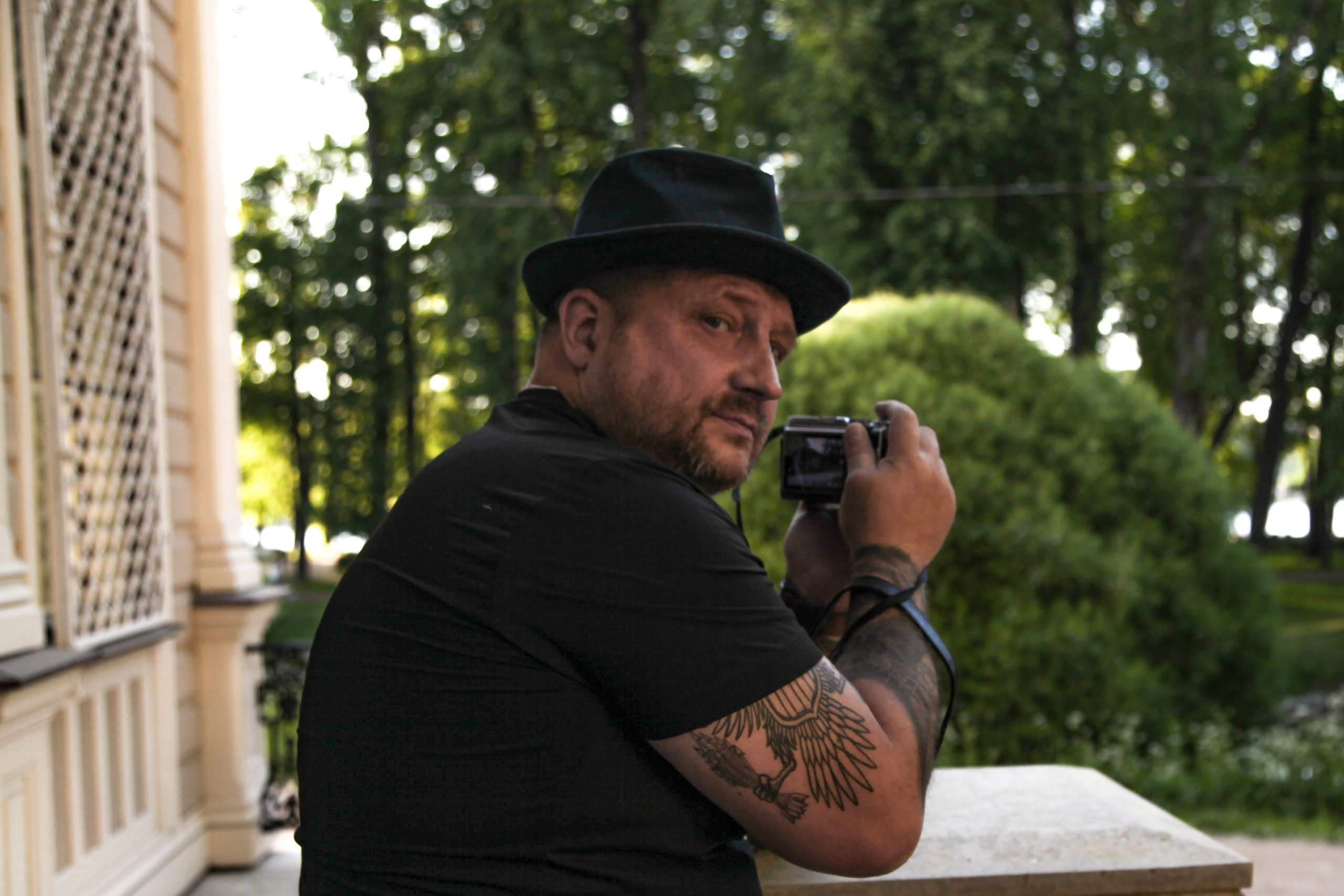 Портрет фотографа. Позитивный контент-фотограф в Санкт-Петербурге Мария Устинова