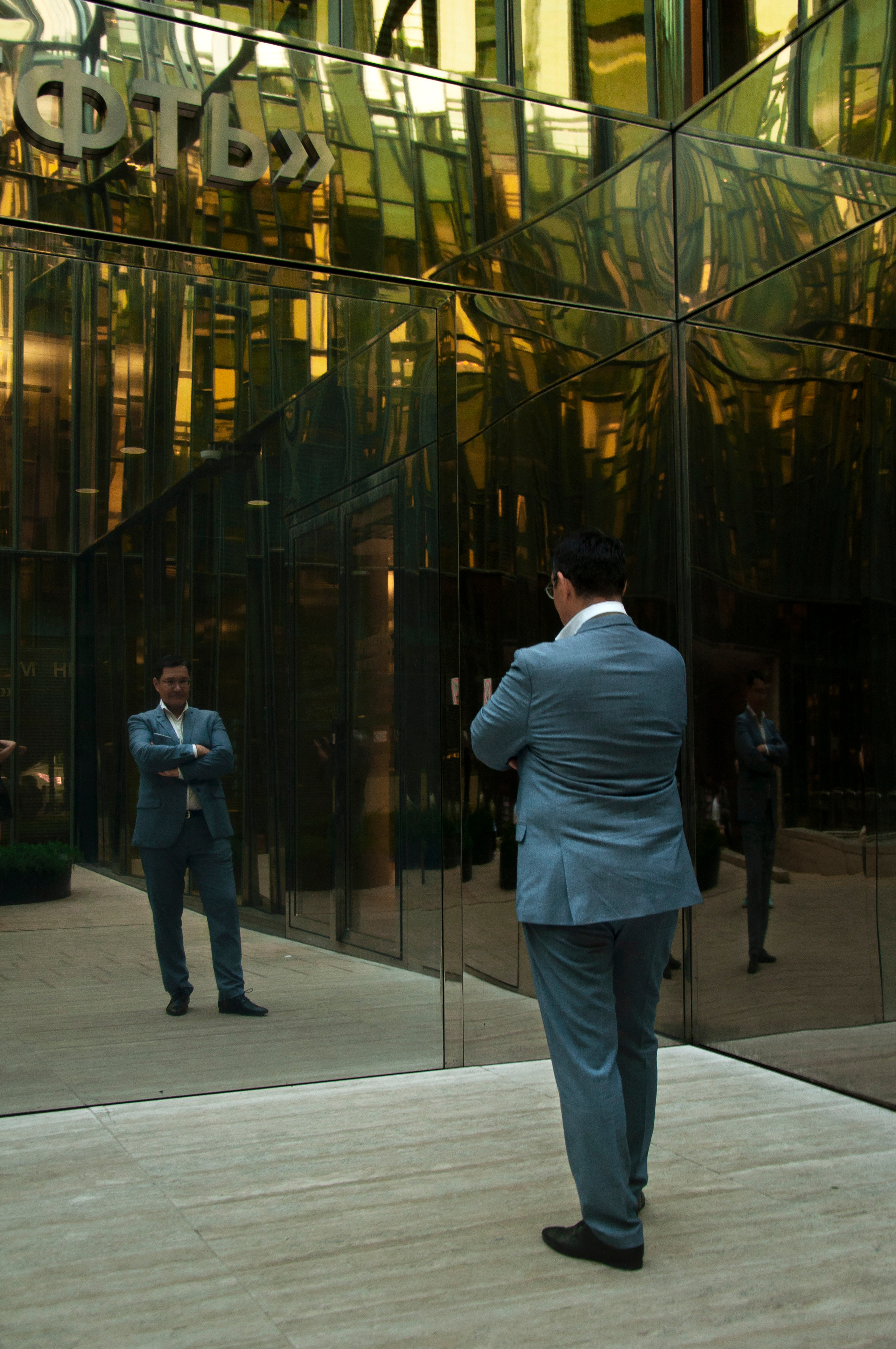 Преподаватель ораторского искусства и импровизации — Павел Васильев. Позитивный контент-фотограф в Санкт-Петербурге Мария Устинова