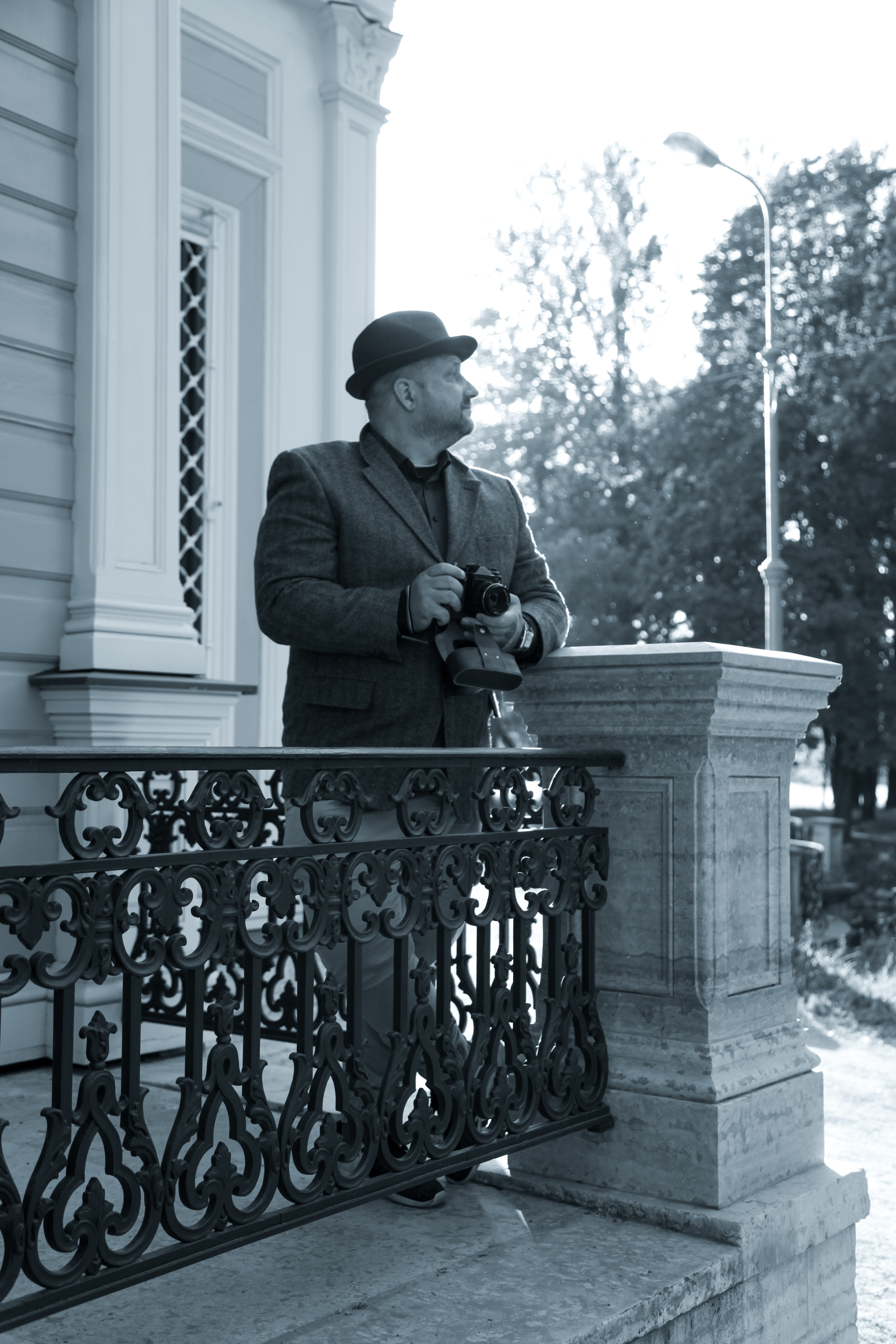 Портрет фотографа. Позитивный контент-фотограф в Санкт-Петербурге Мария Устинова