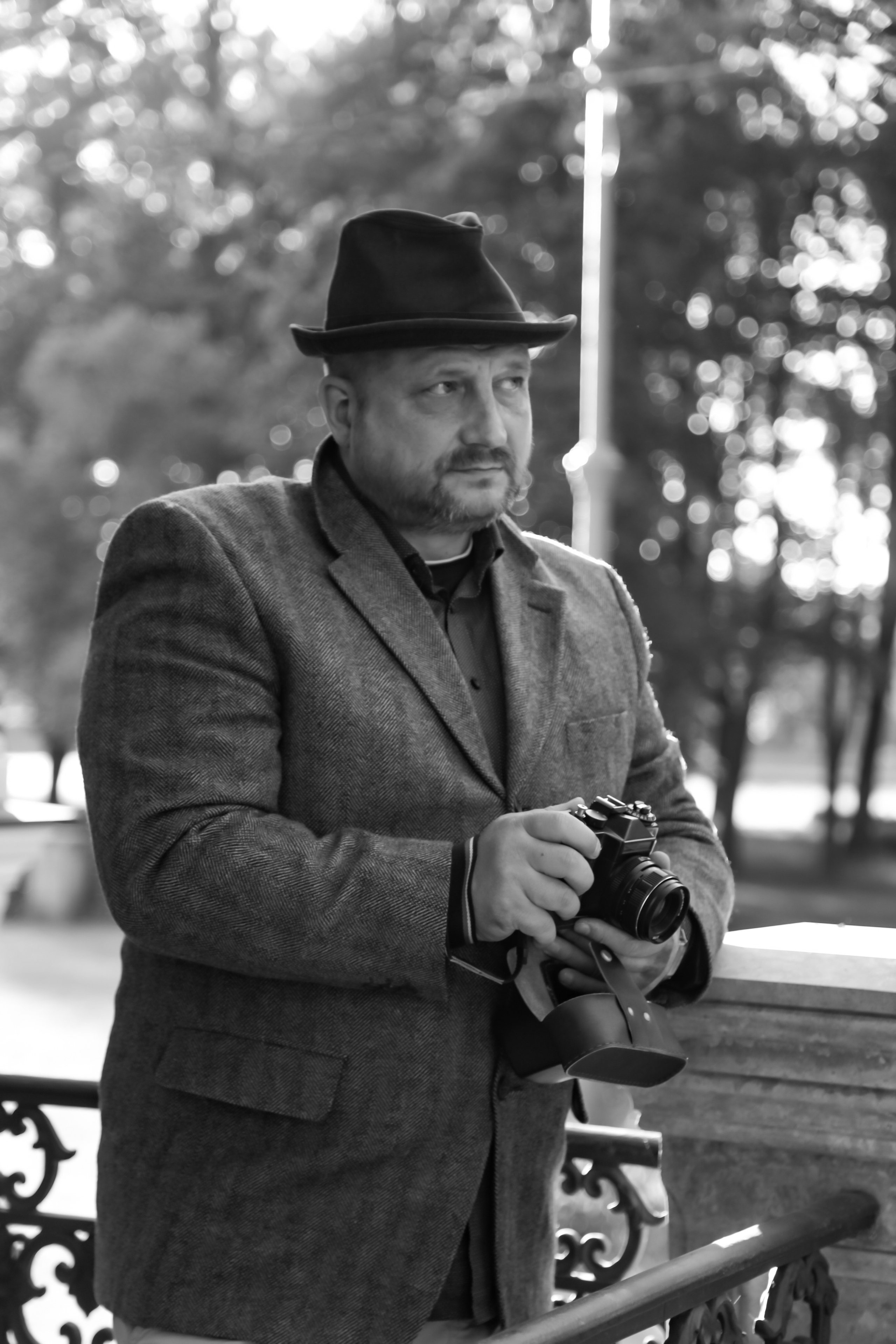 Портрет фотографа. Позитивный контент-фотограф в Санкт-Петербурге Мария Устинова