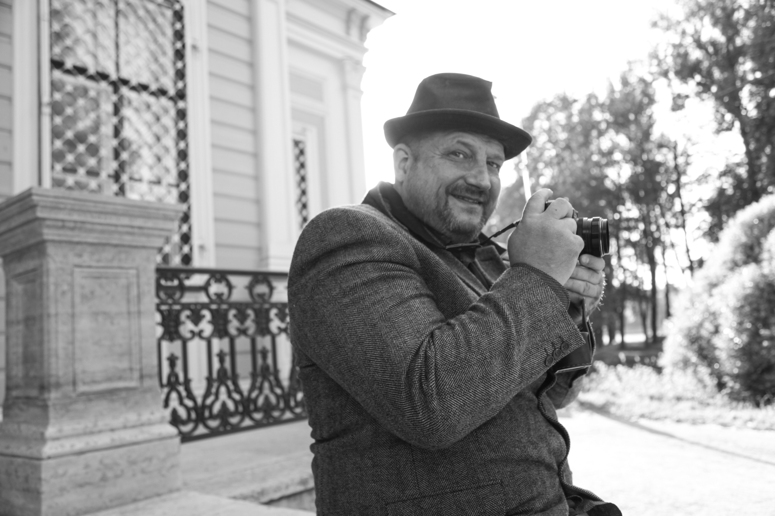 Портрет фотографа. Позитивный контент-фотограф в Санкт-Петербурге Мария Устинова