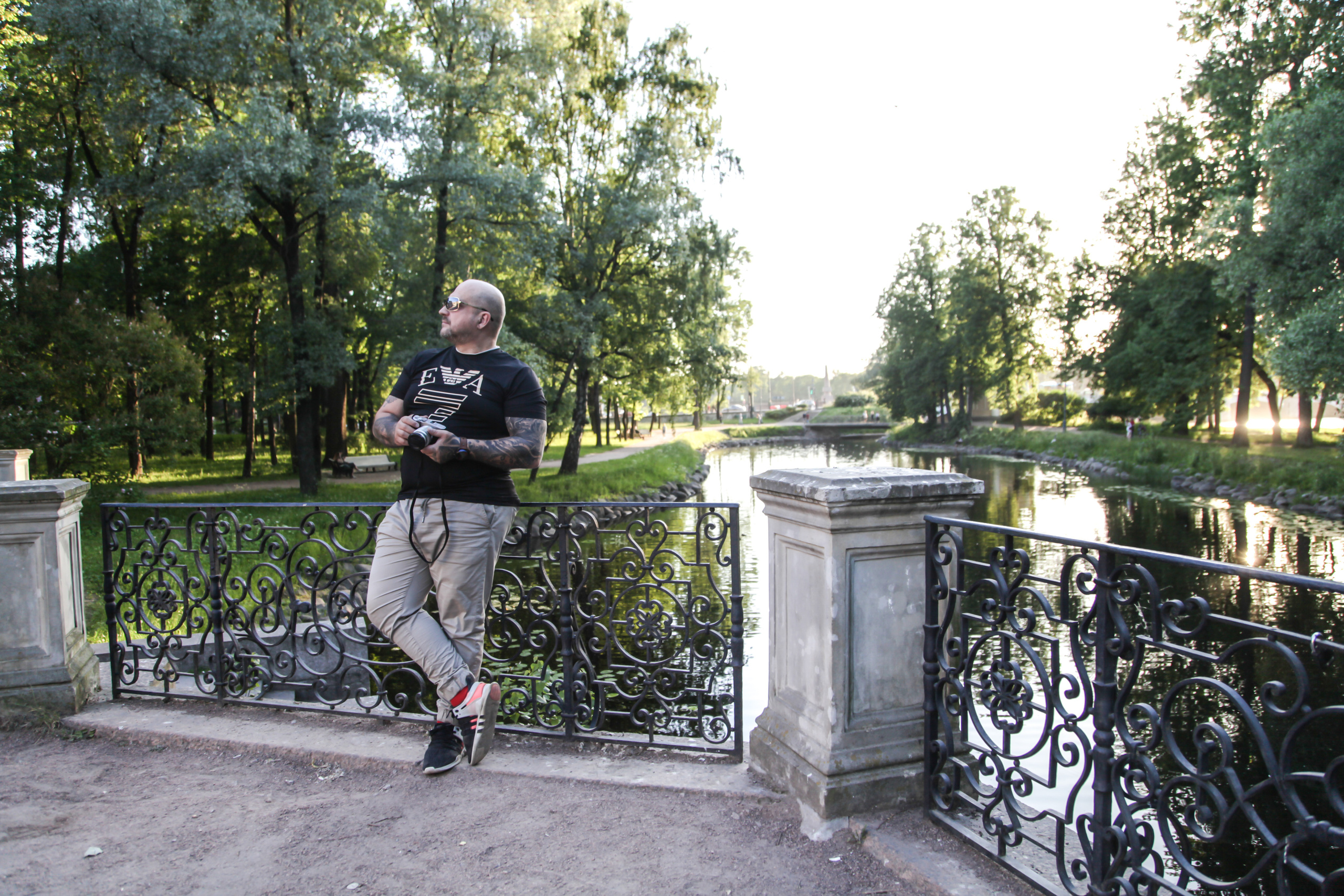 Портрет фотографа. Позитивный контент-фотограф в Санкт-Петербурге Мария Устинова