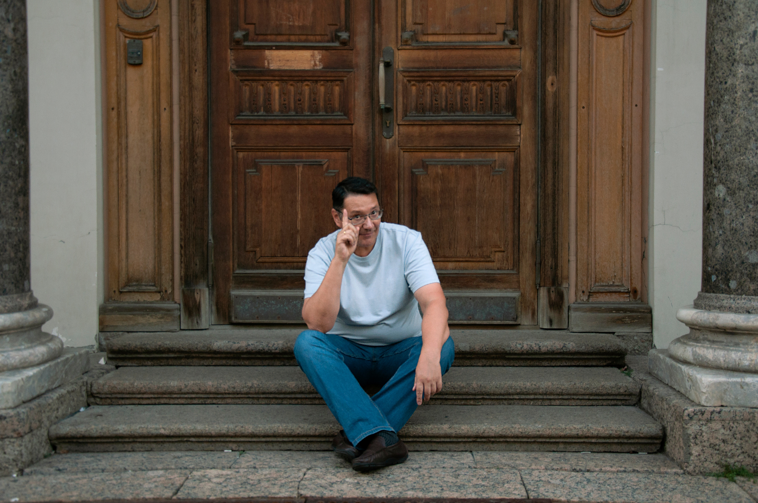 Преподаватель ораторского искусства и импровизации — Павел Васильев. Позитивный контент-фотограф в Санкт-Петербурге Мария Устинова